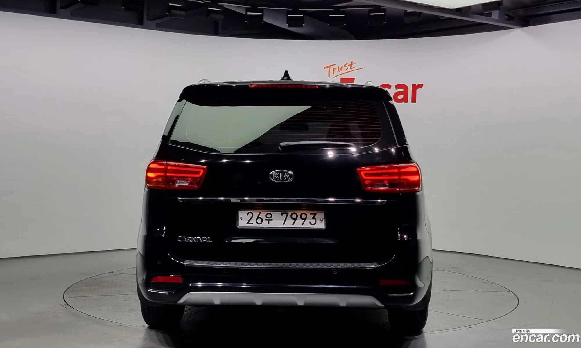 Kia Carnival Iii 9-Seater Prestige 2019 - фотография 16031984