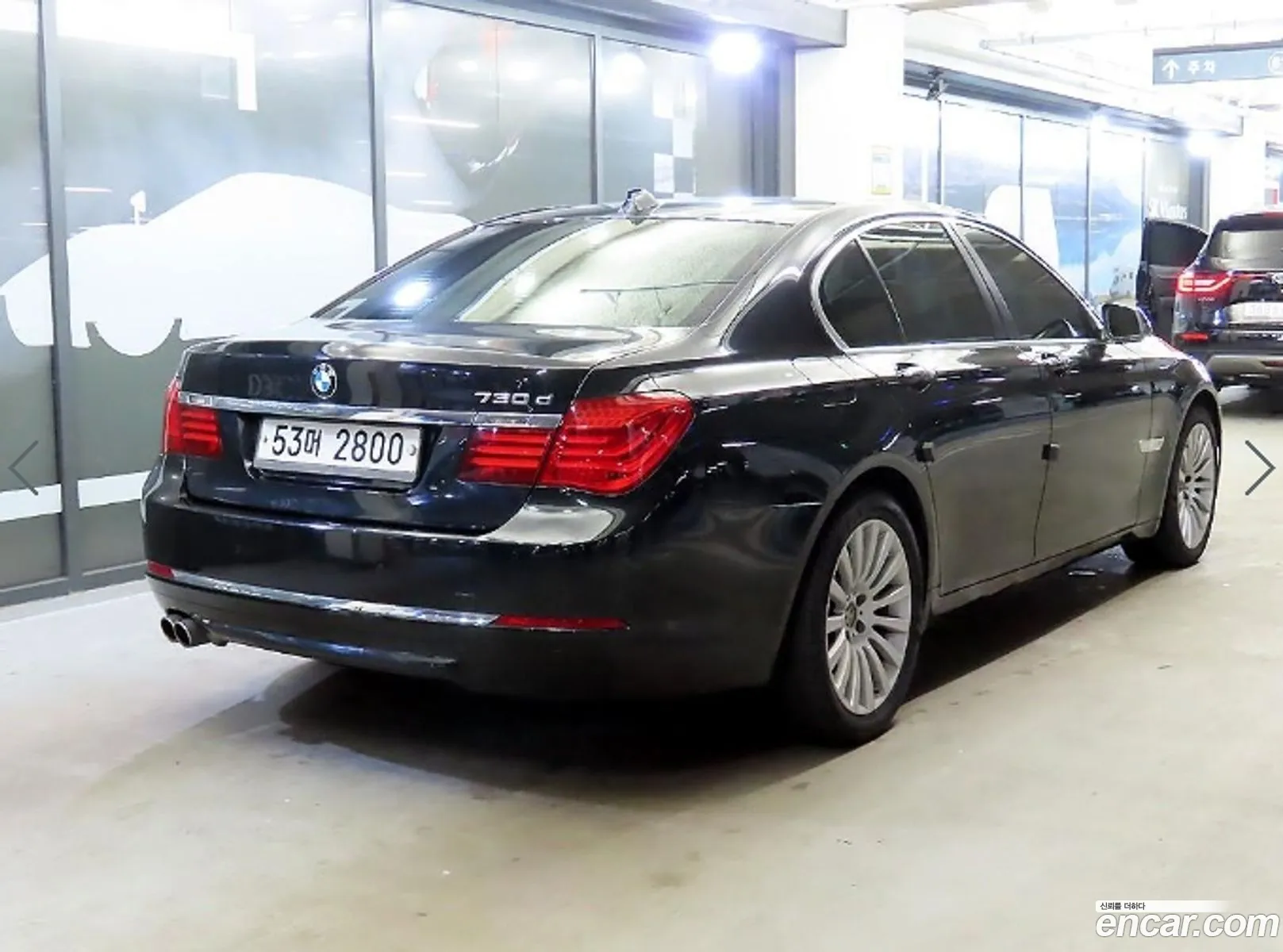 BMW 7 Series F01 730D - фотография 19712839