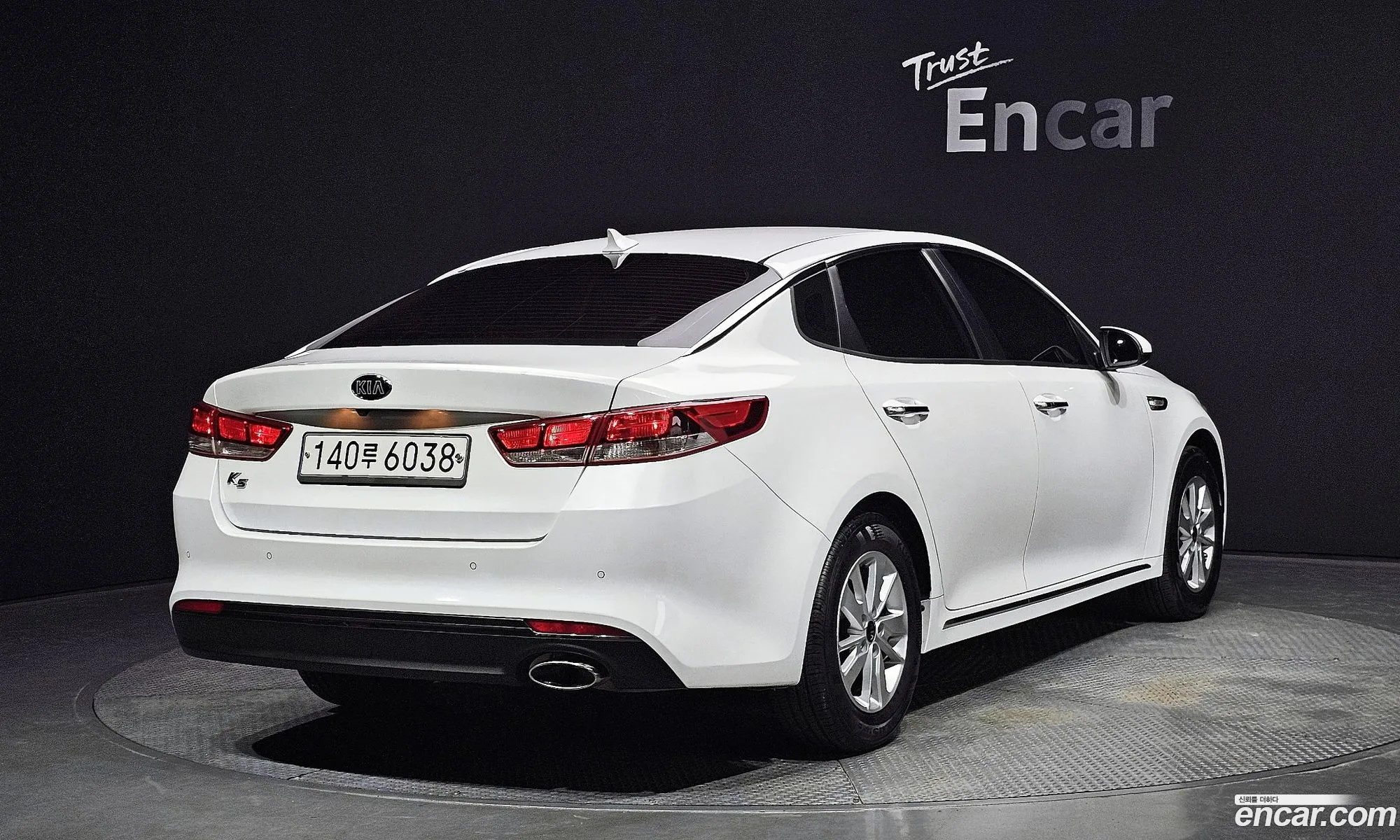 Kia K5 Ii Lpi Sx 2018 - фотография 15721166