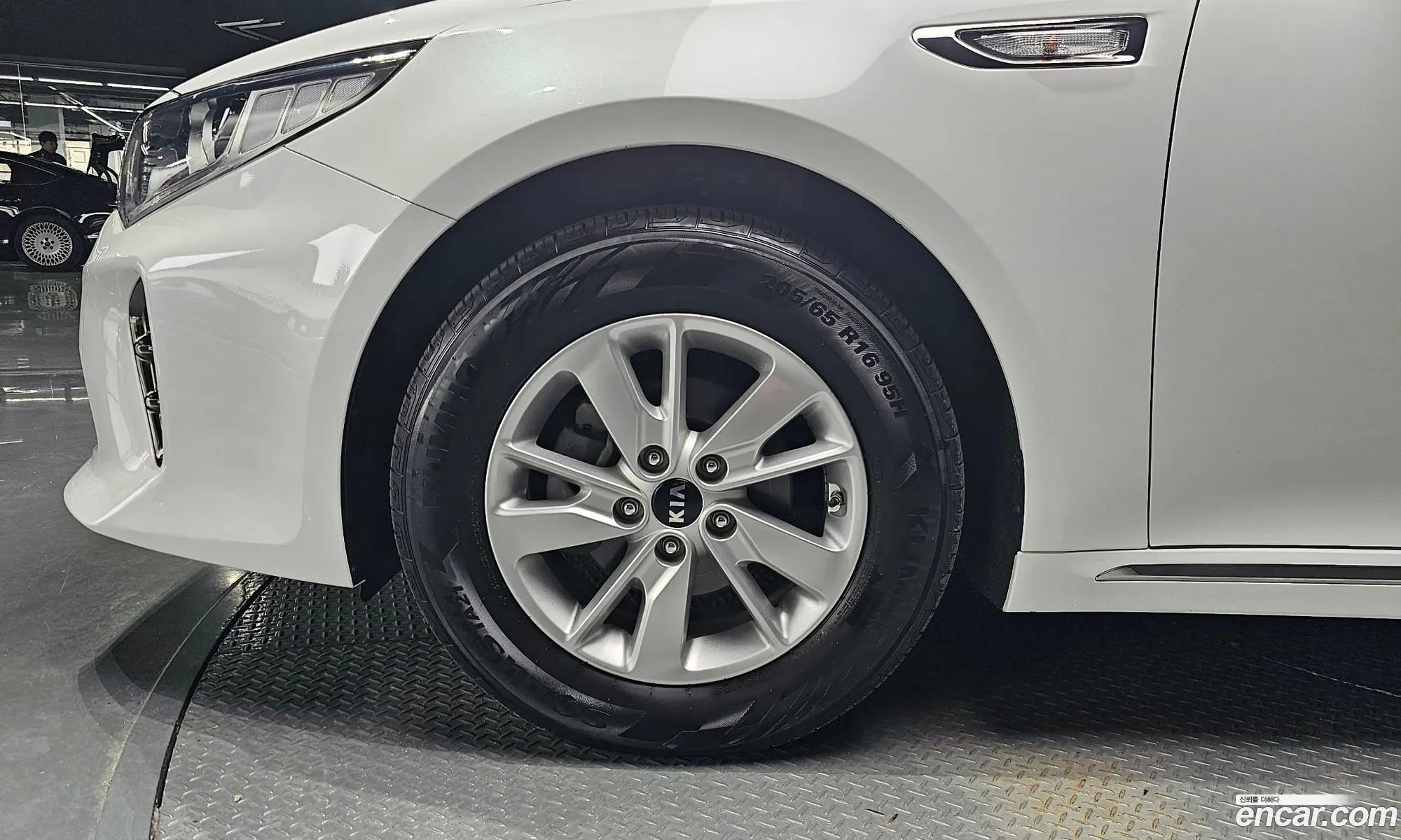 Kia K5 Ii Lpi Sx 2018 - фотография 15721169