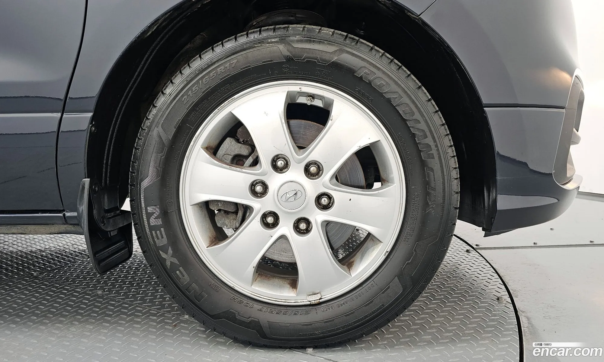 Hyundai Starex Urban 9-Seater 2019 - фотография 12392489