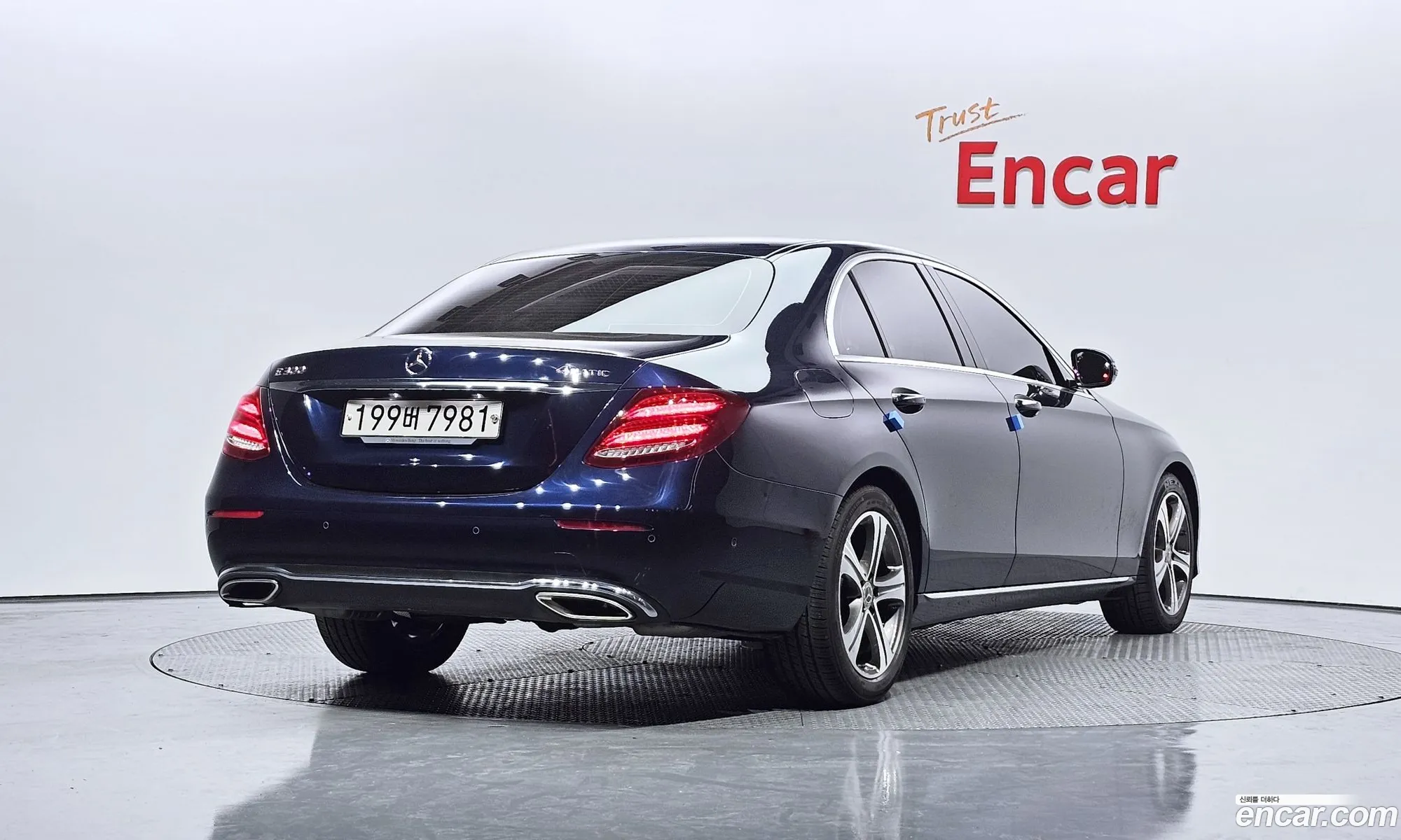 Mercedes-Benz E-Klasse V W213 S213 C238 E300 Avantgarde 2019 - фотография 12650872
