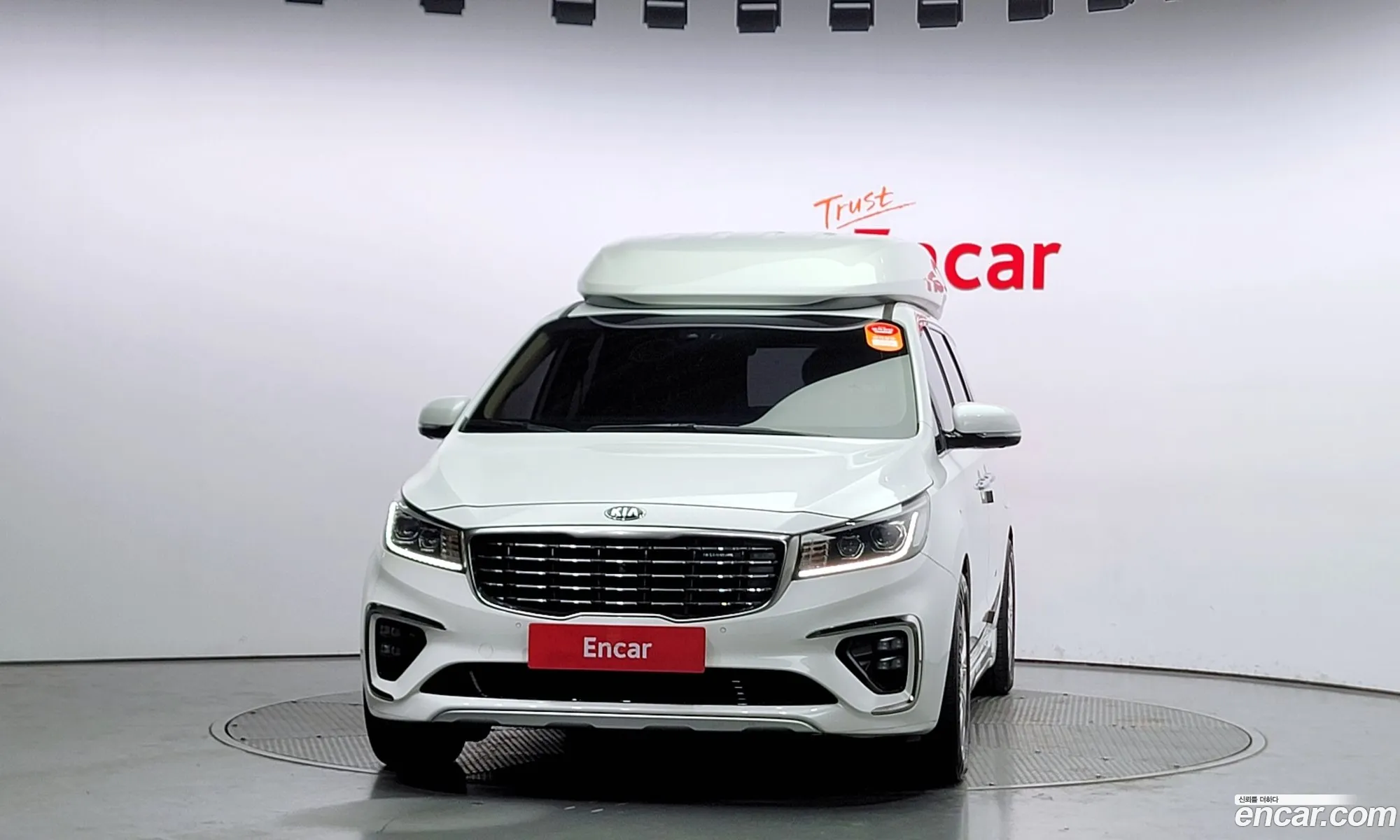 Kia Carnival Iii 9-Seater High Limousine 2019 - фотография 11276106