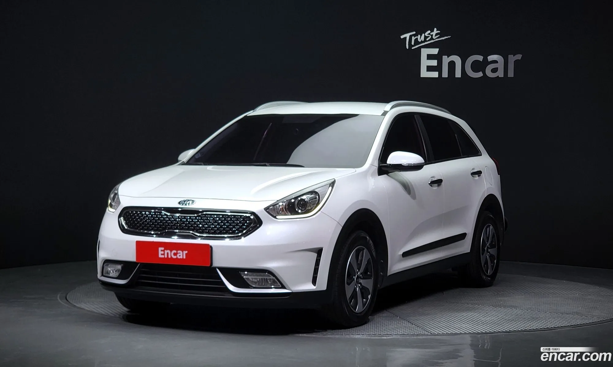 Kia Niro I Prestige 2017 - фотография 18099639