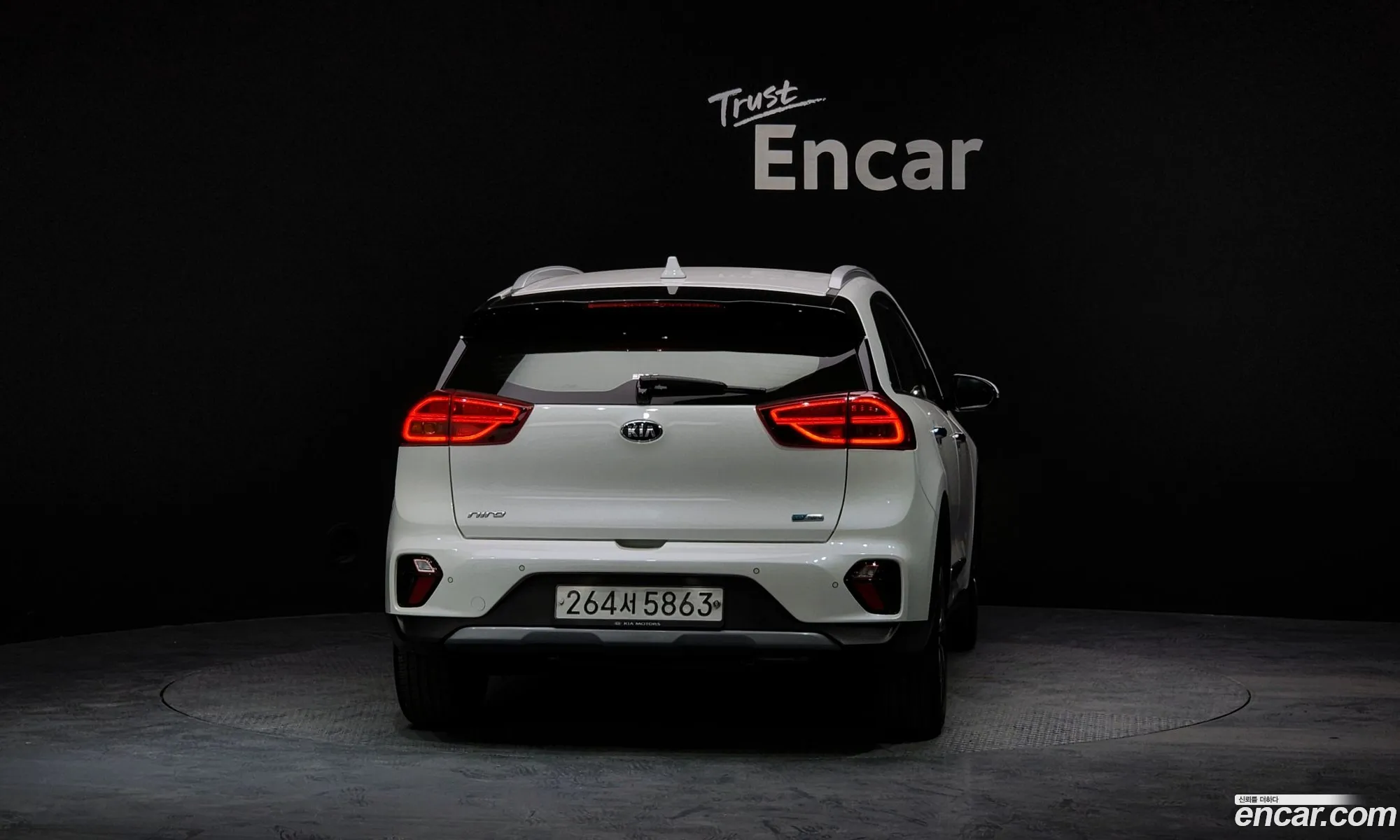 Kia Niro I 16 Hev 2020 - фотография 12550904