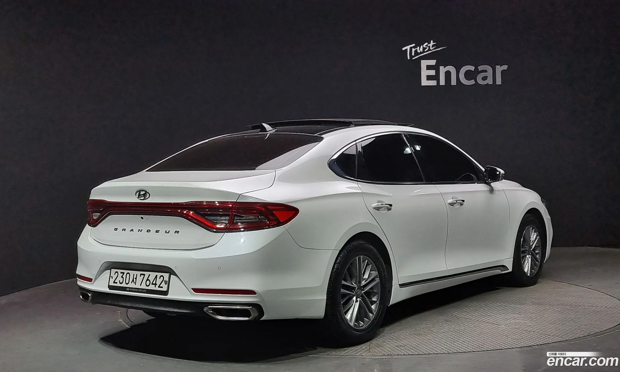 Hyundai Grandeur Vi 30 Lpi Modern Basic Rental Car 2019 - фотография 17213971