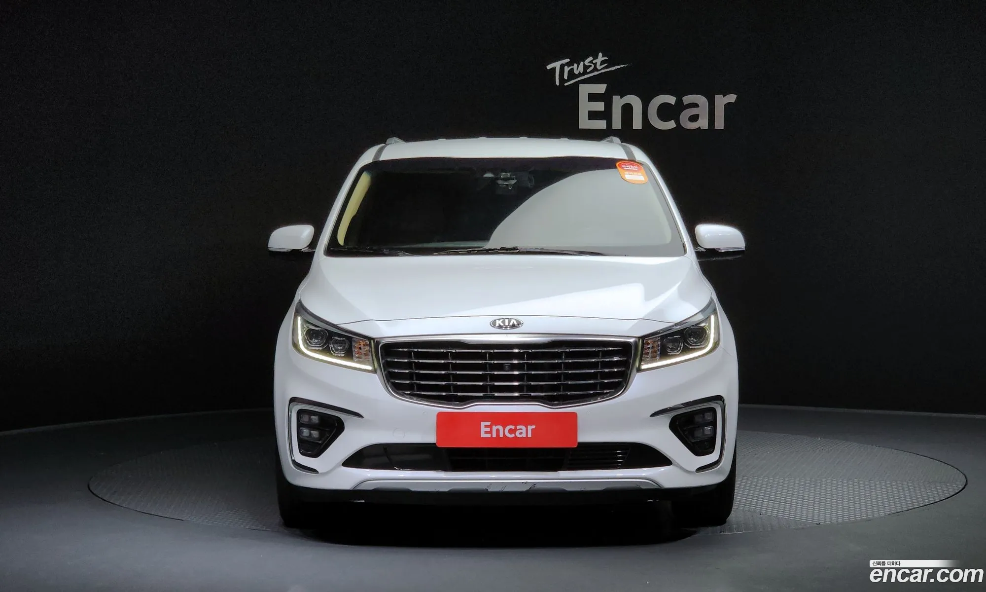 Kia Carnival Iii 7-Seater Limousine 2019 - фотография 15906201