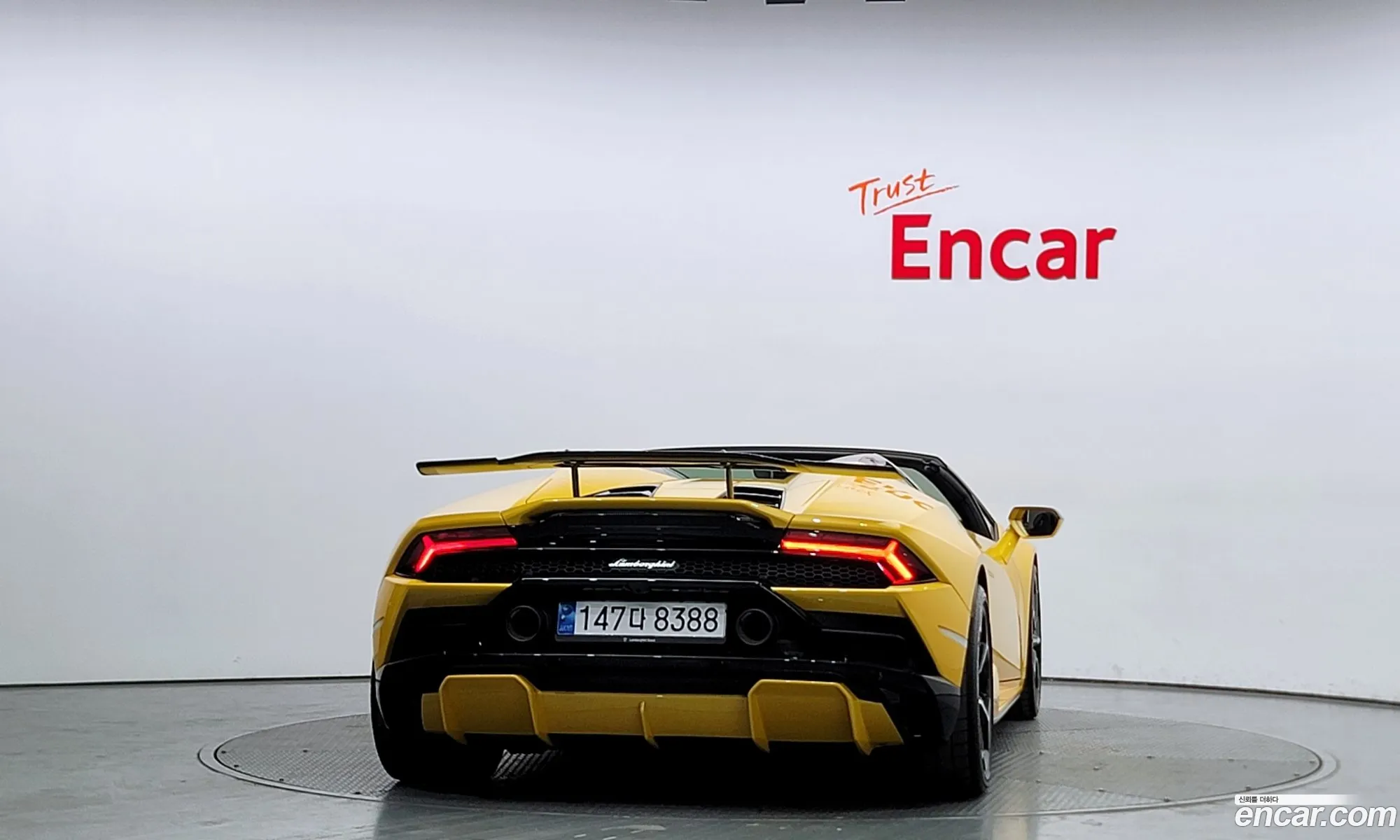Lamborghini Huracan Lp610-2 Evo Spyder - фотография 3755809