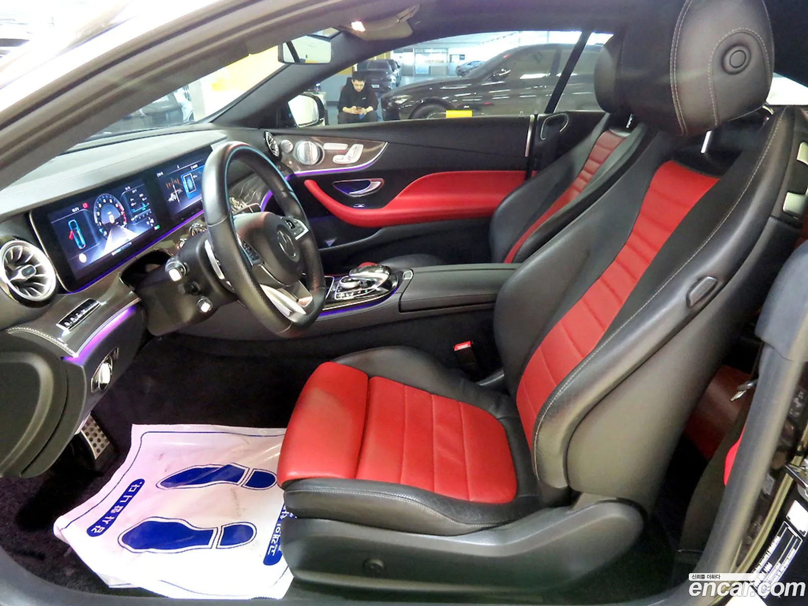 Mercedes-Benz E-Klasse E400 4Matic Coupe 2017 - фотография 14104101