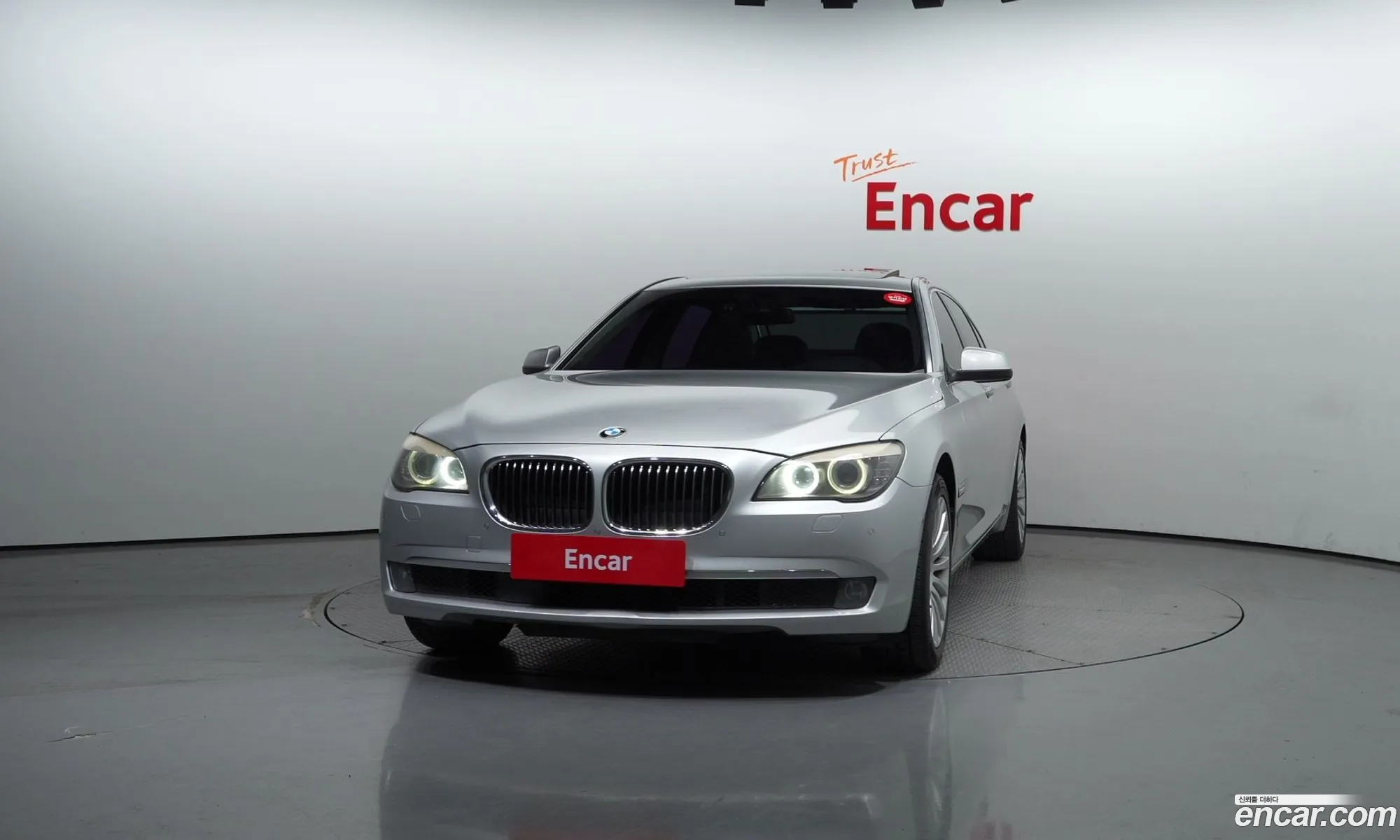 BMW 7Er V F01F02F04 730Ld 2011 - фотография 14143218