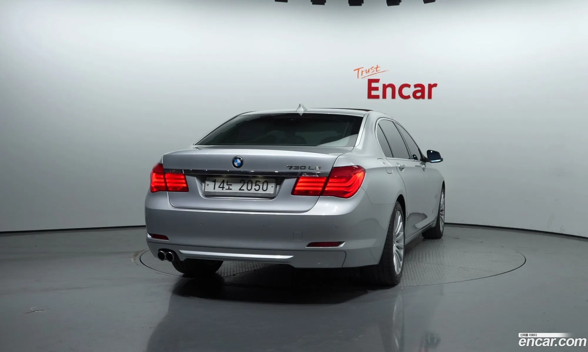 BMW 7Er V F01F02F04 730Ld 2011 - фотография 14143219