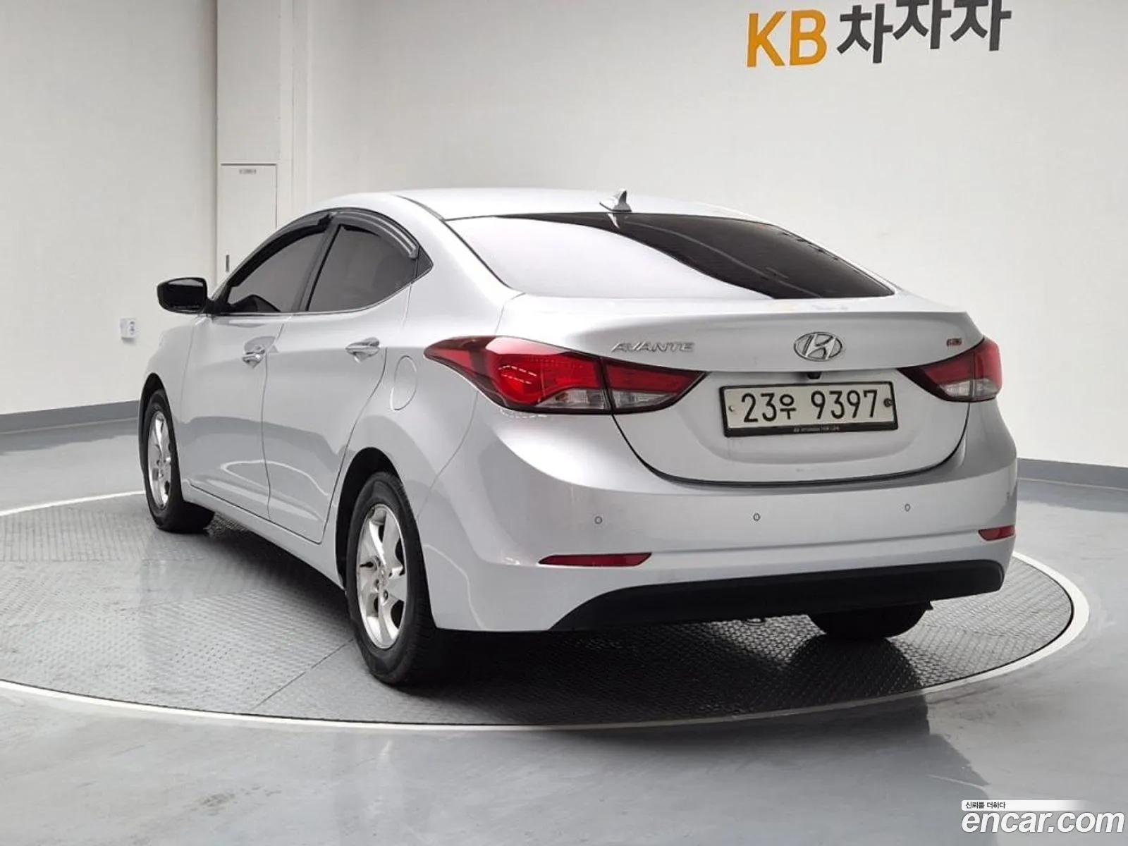Hyundai Avante V 16 Gdi Smart 2014 - фотография 19908568