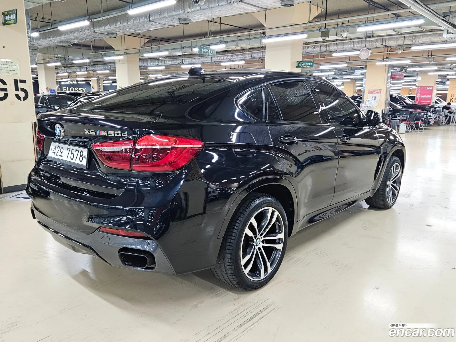 BMW X6 F16 M50D - фотография 58780