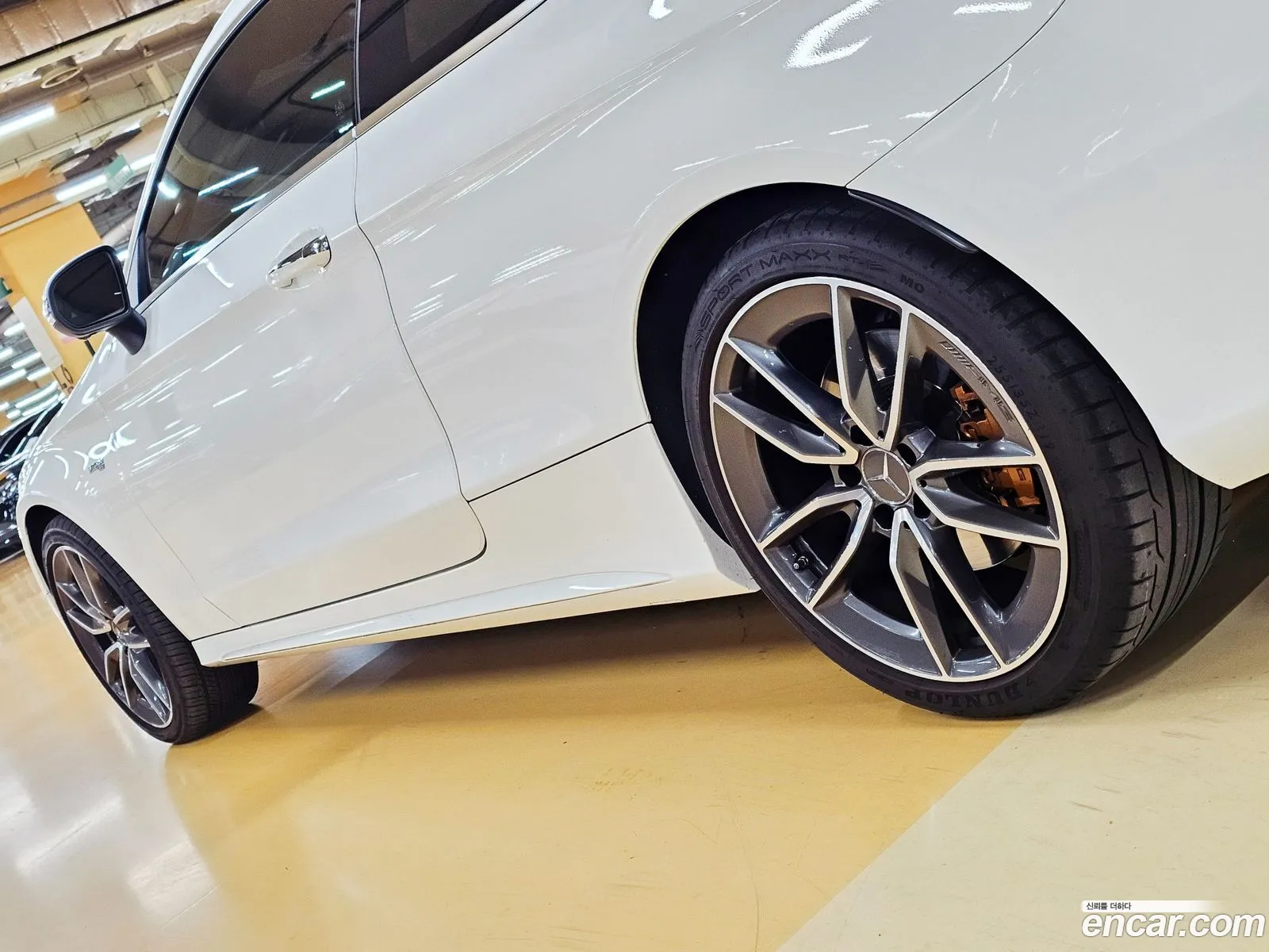 Mercedes-Benz C-Klasse C43 Amg 4Matic Coupe 2021 - фотография 12066281