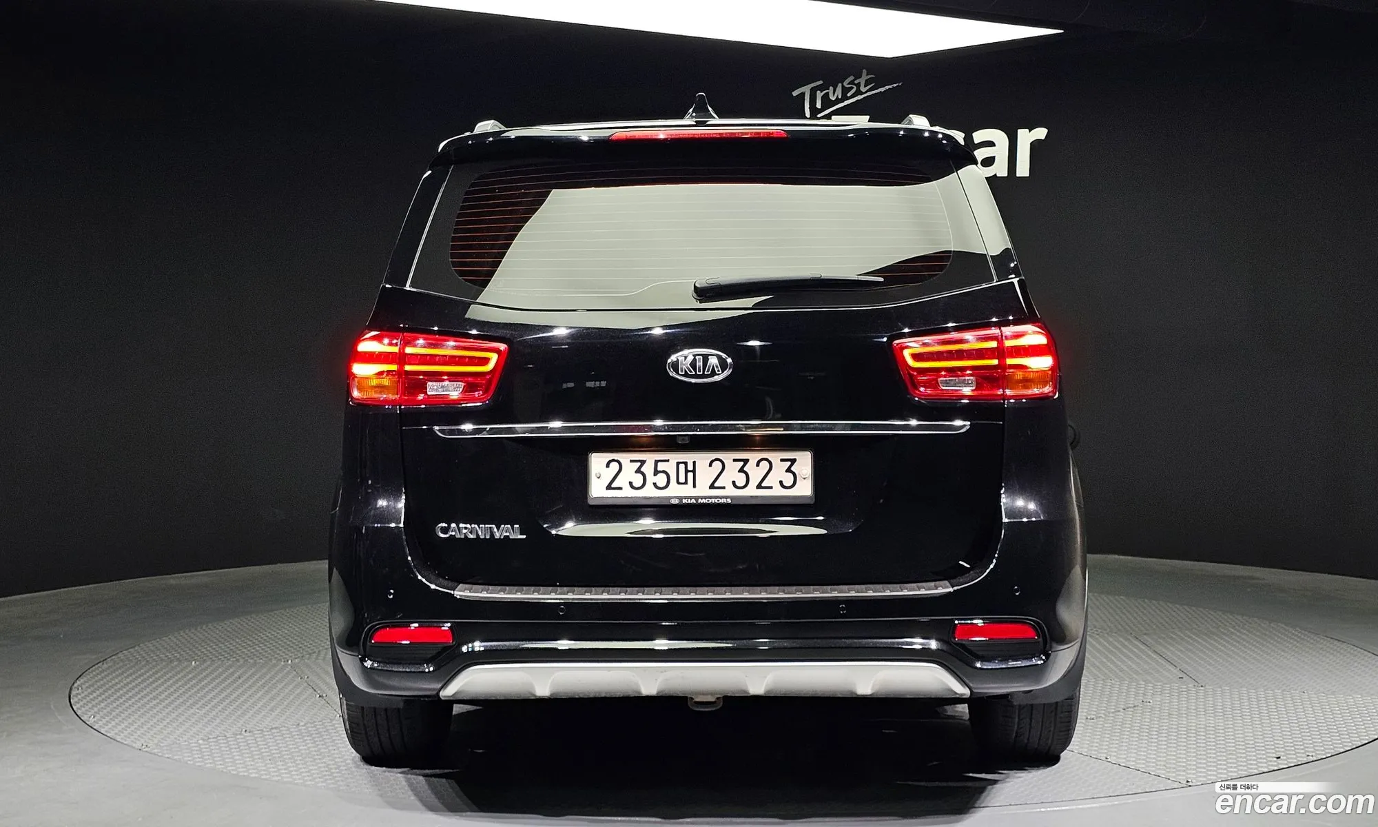 Kia Carnival Iii 9-Seater Prestige 2019 - фотография 11216227