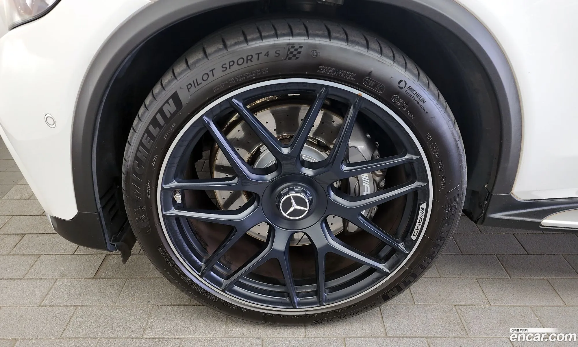Mercedes-Benz Glc I X253 Amg Glc63 4Matic 2018 - фотография 12909522
