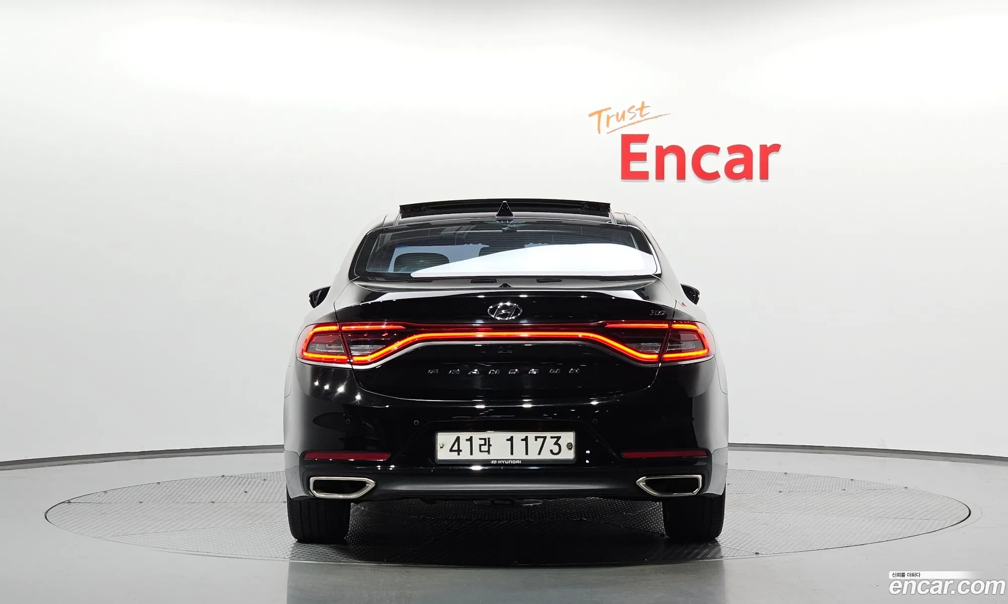 Hyundai Grandeur 30 Exclusive 2017 - фотография 12563929