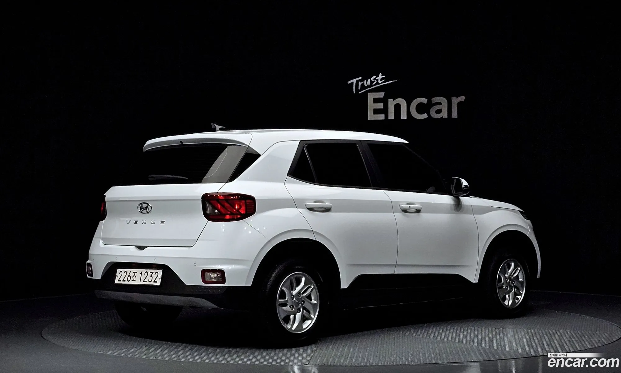 Hyundai Venue I 16 Smart 2021 - фотография 11552801