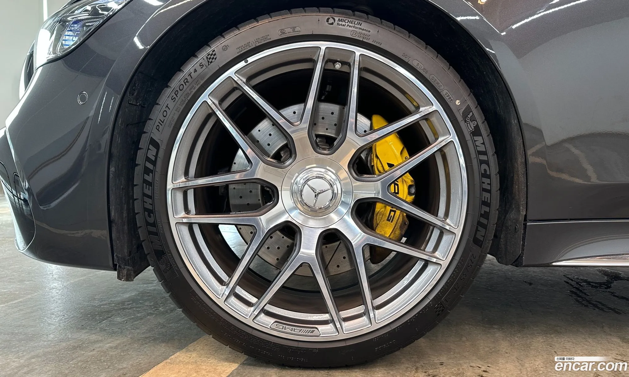 Mercedes-Benz Amg Gt 4-Door 43 4Matic Dynamic 2023 - фотография 12634105