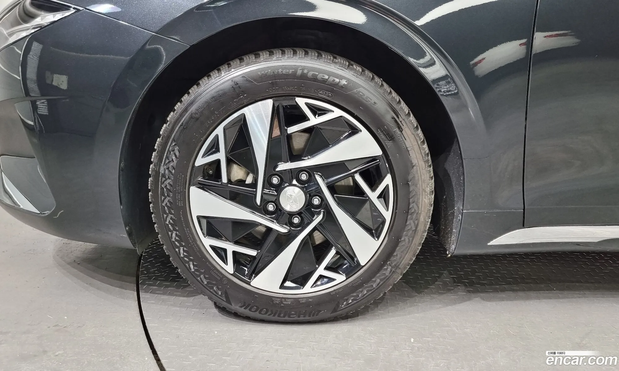 Hyundai Grandeur Vi Exclusive 2021 - фотография 13595250