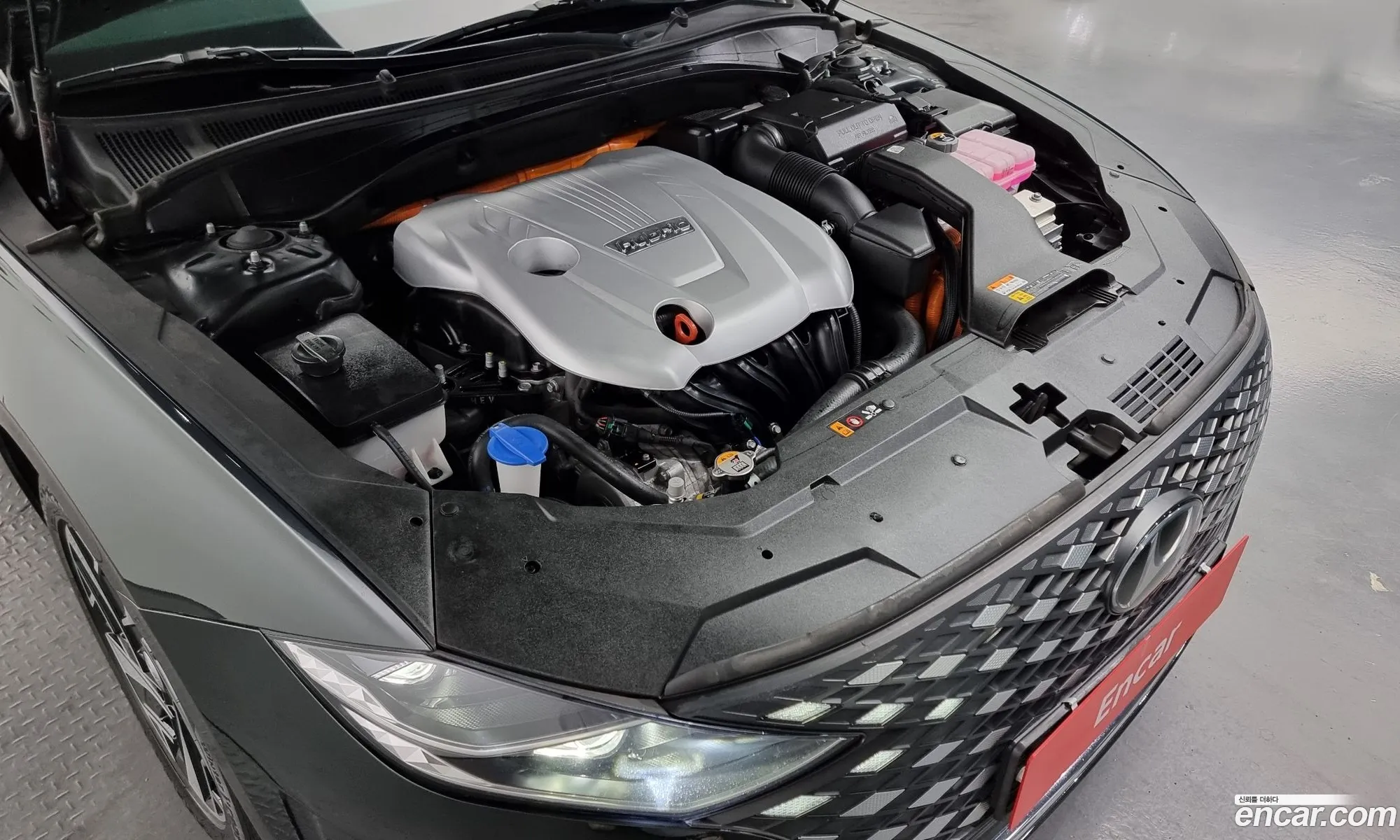 Hyundai Grandeur Vi Exclusive 2021 - фотография 13595251