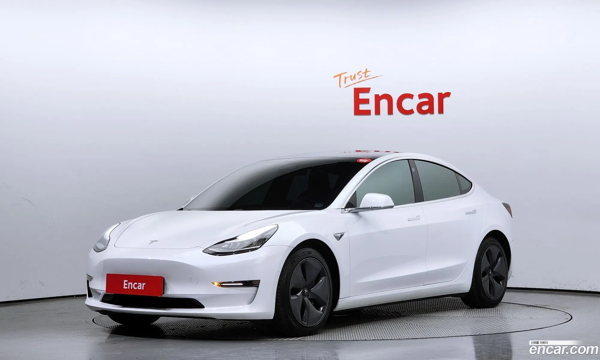 Tesla Model 3 I Long Range 2020 - фотография 3727357
