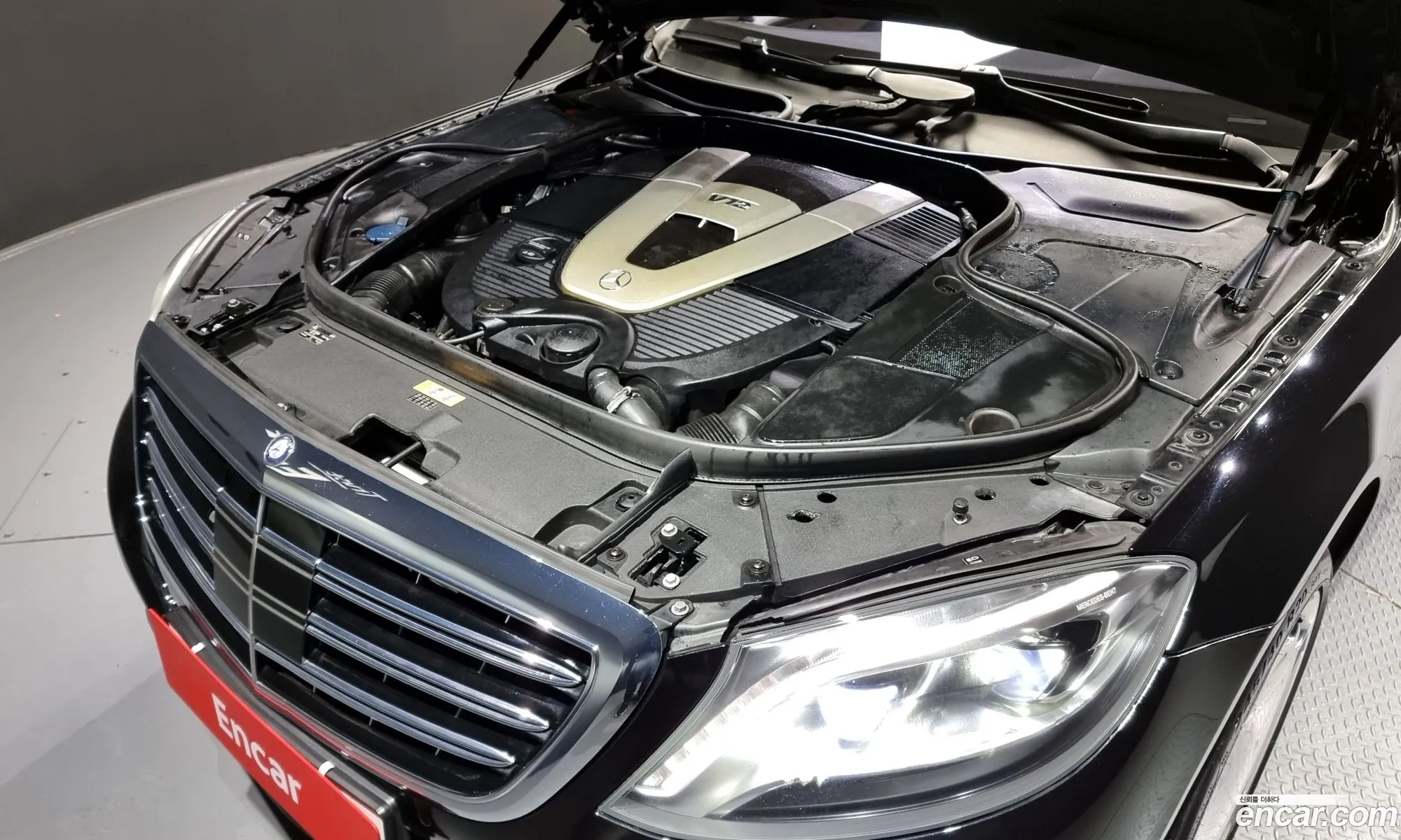 Mercedes-Benz S-Klasse Vi W222 C217 Maybach S600 2016 - фотография 12543340