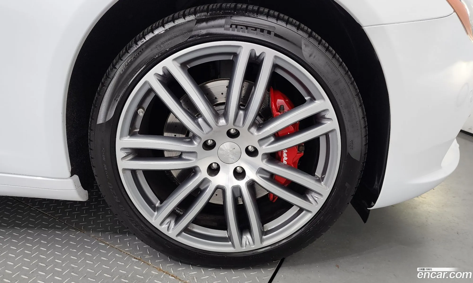Maserati Quattroporte Vi 30 Diesel 2017 - фотография 3724299