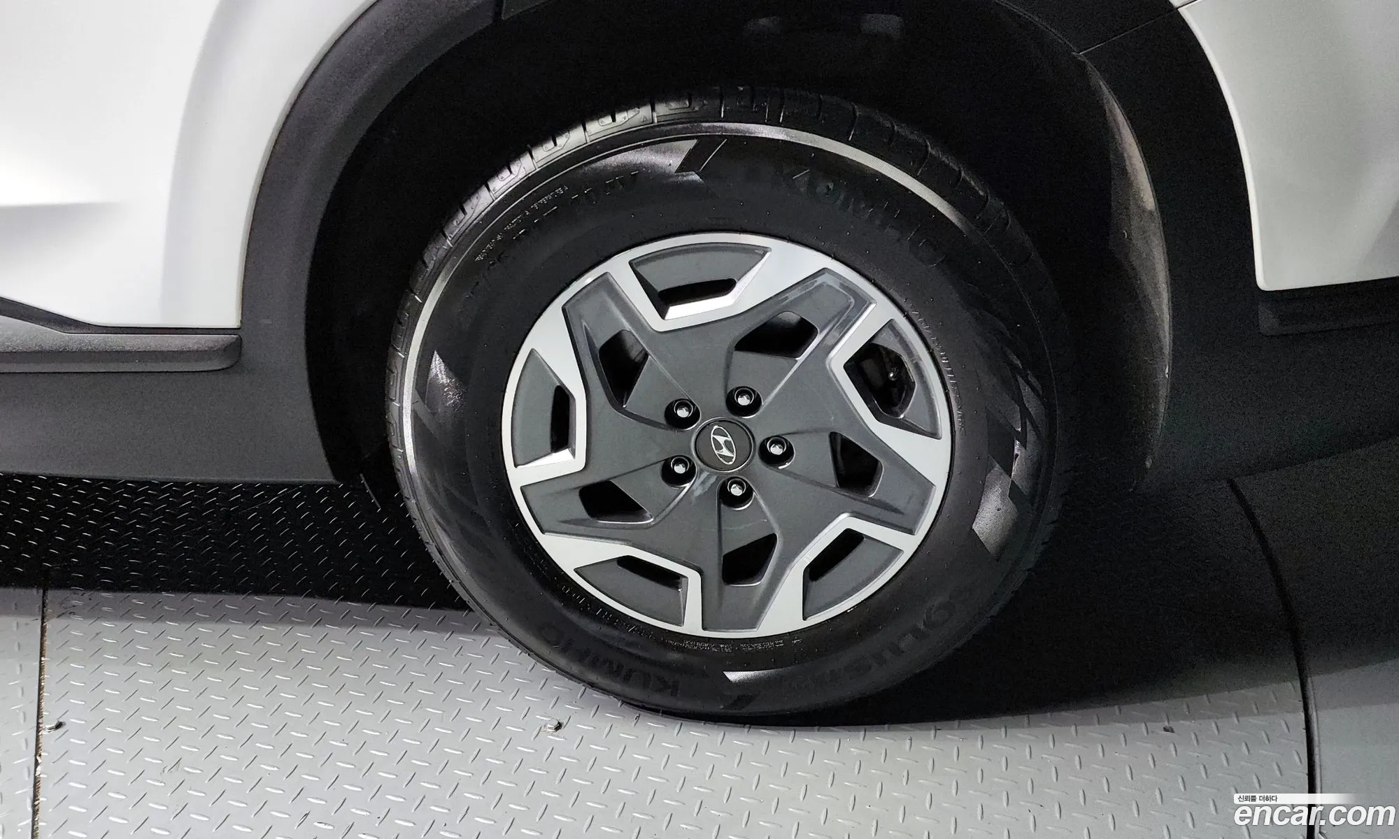 Hyundai Santa Fe Iv Hev 16 4Wd 2022 - фотография 17900492