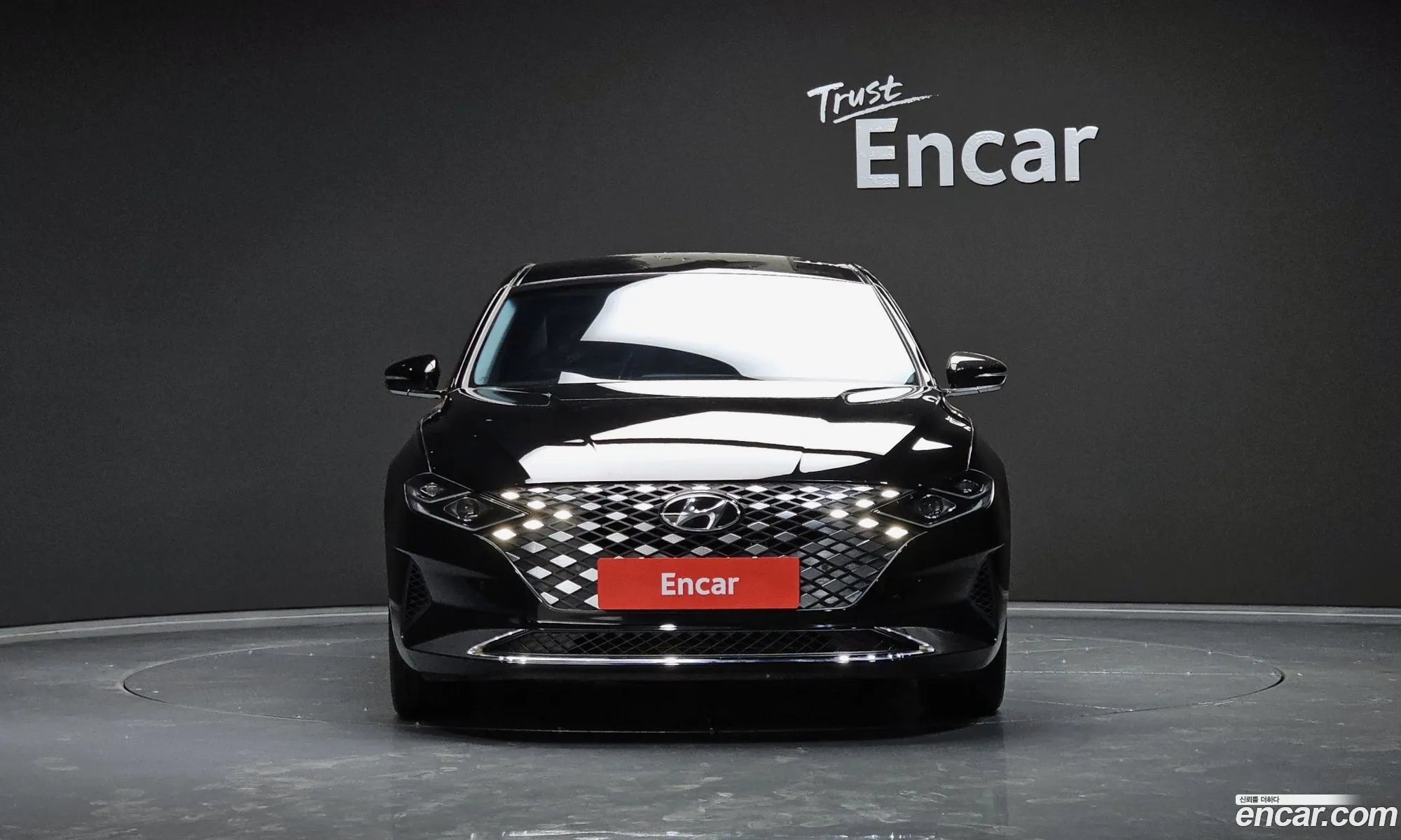 Hyundai Grandeur Vi 33 2020 - фотография 12199344