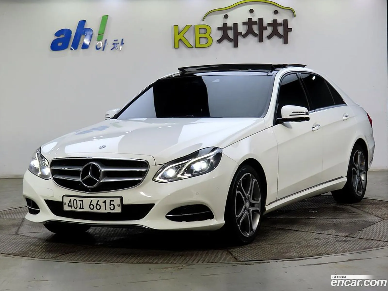 Mercedes-Benz E-Klasse E250 Bluetec 4Matic Avant Garde 2016 - фотография 14274282