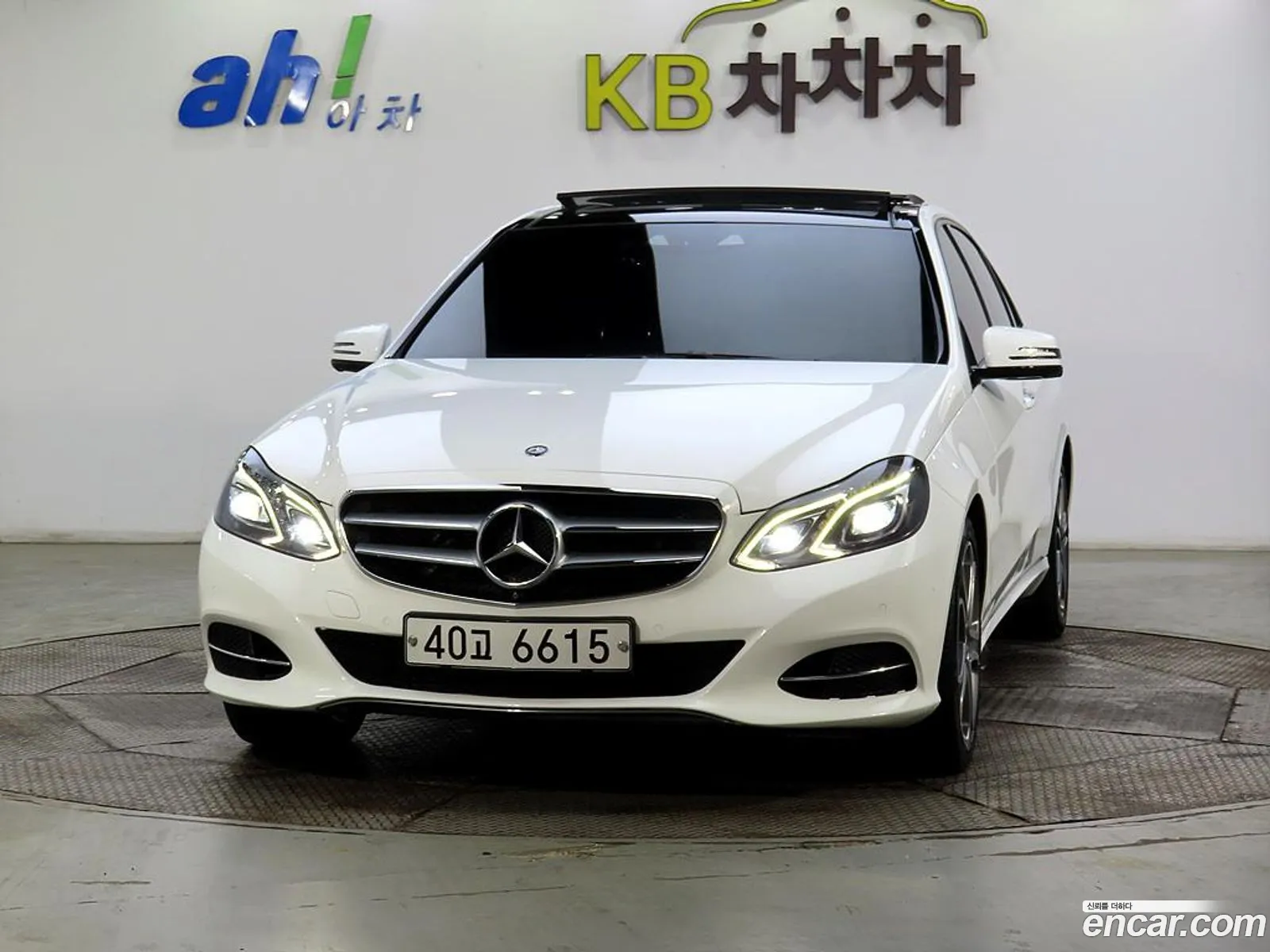 Mercedes-Benz E-Klasse E250 Bluetec 4Matic Avant Garde 2016 - фотография 14274283