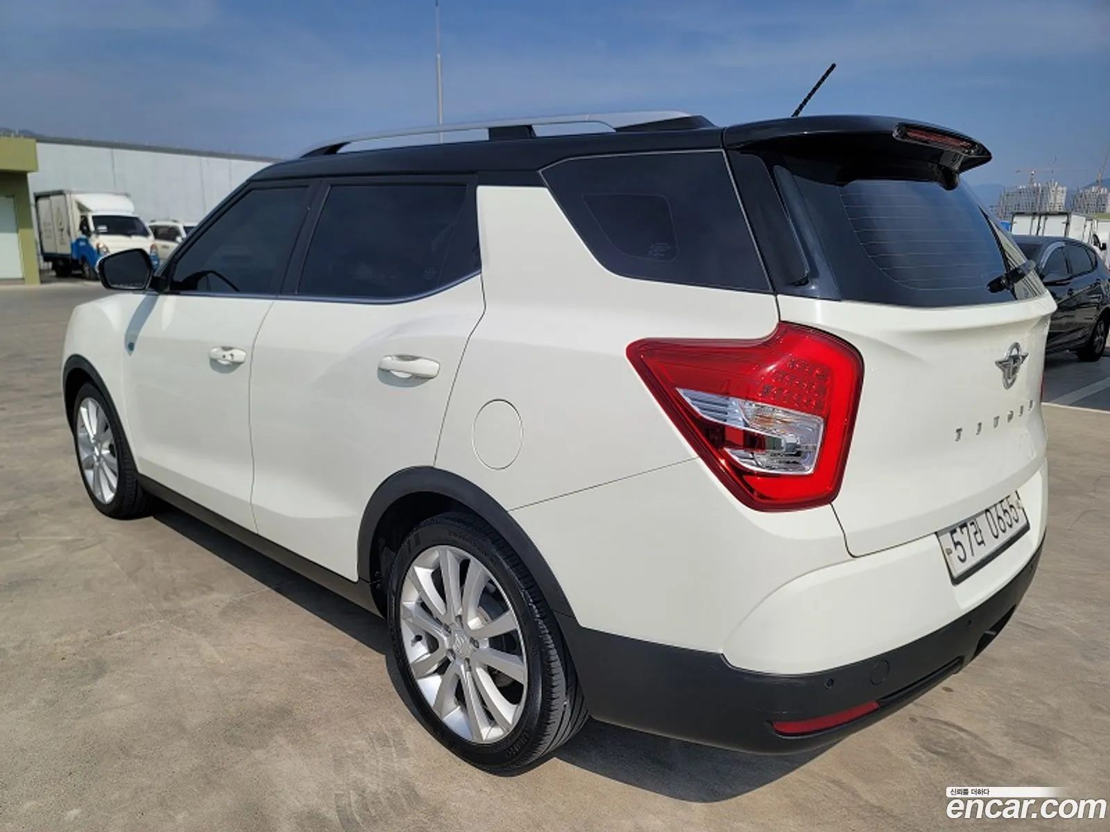 Ssangyong Tivoli Tivoli Diesel Ix 2Wd 2016 - фотография 17505338