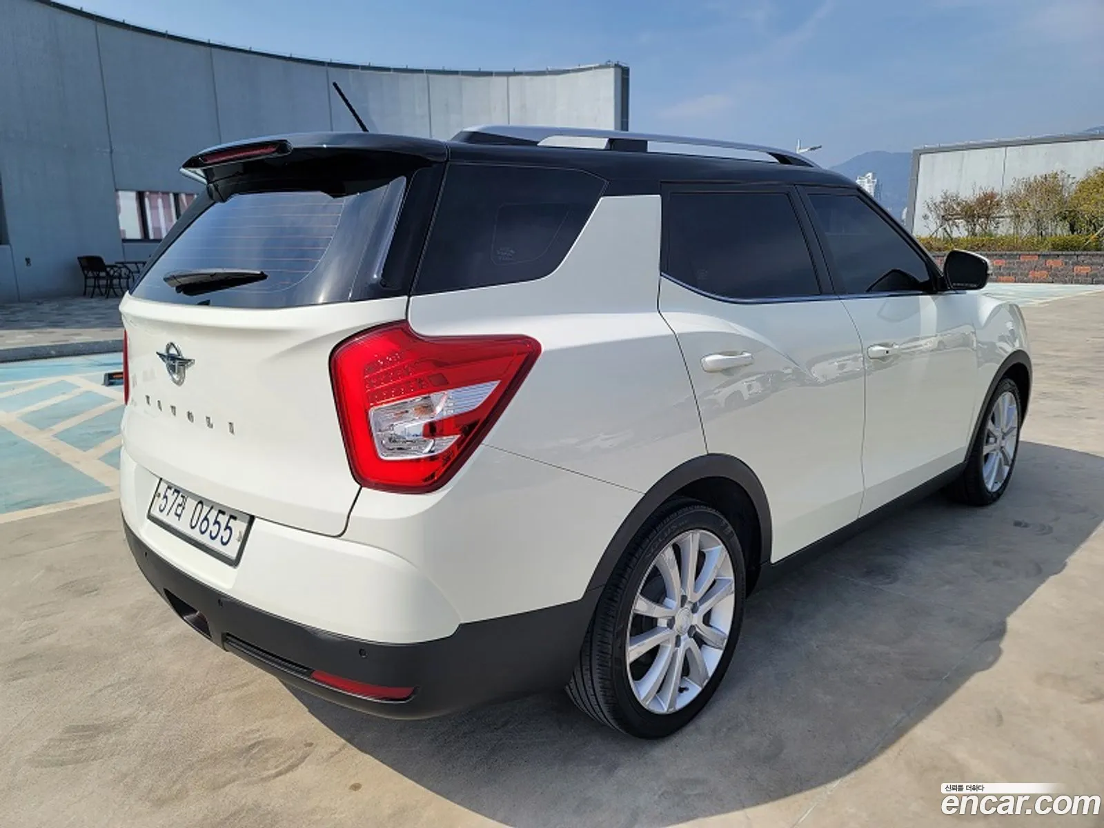 Ssangyong Tivoli Tivoli Diesel Ix 2Wd 2016 - фотография 17505340