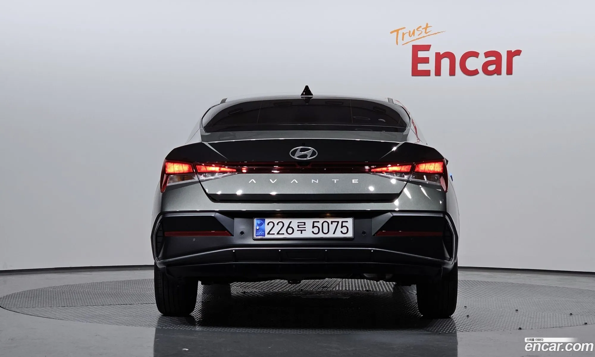 Hyundai Avante 16 2024 - фотография 16028965