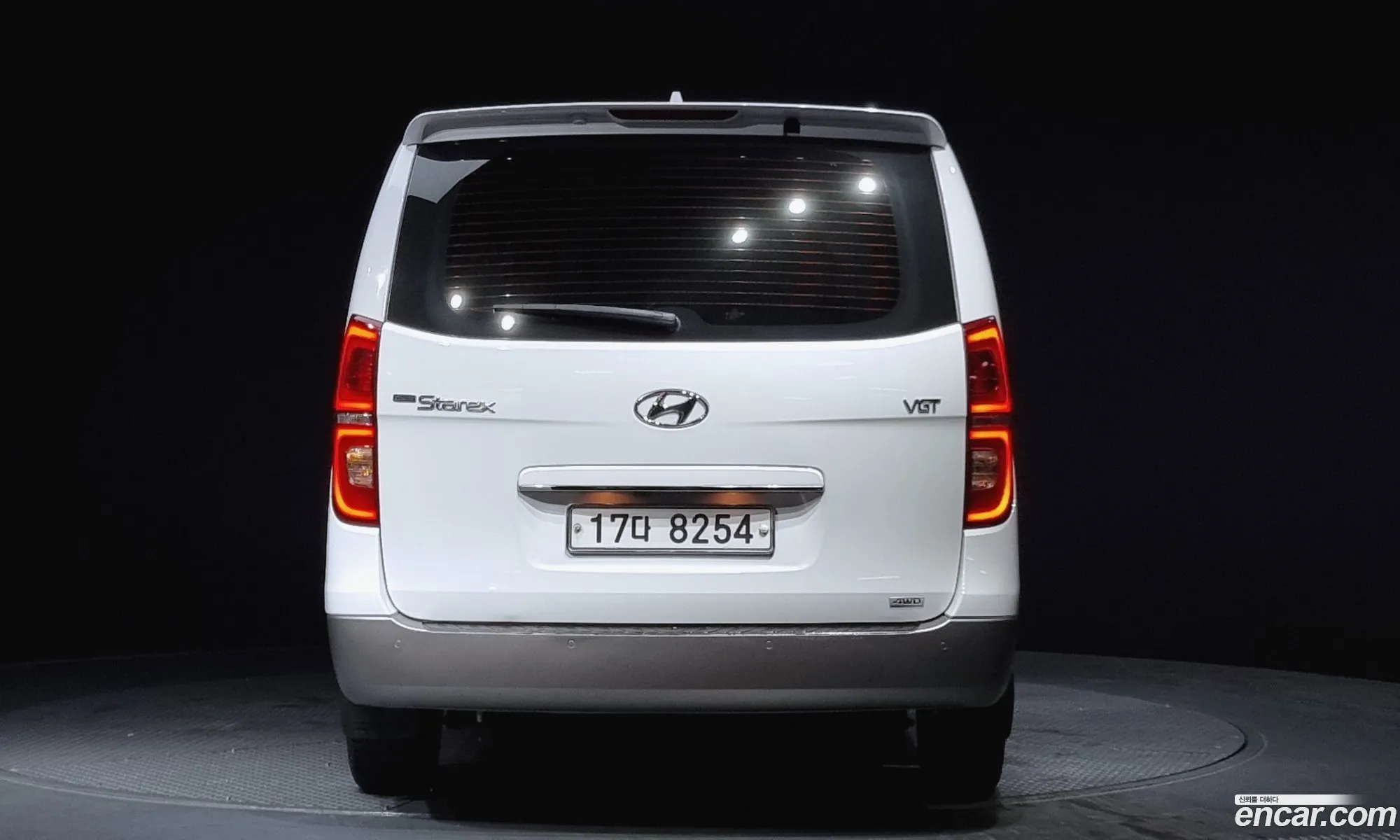 Hyundai Starex 4Wd Urban 9-Seater 2019 - фотография 15929725