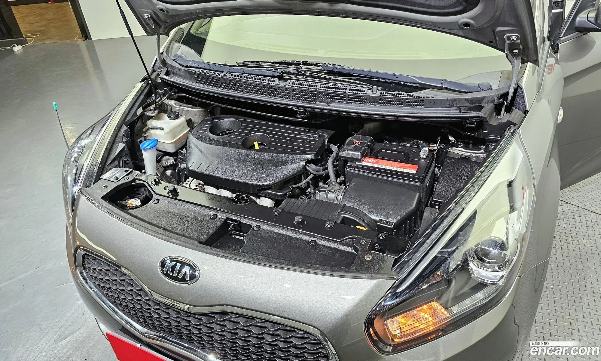 Kia Carens Iii Rp 20 Lpi Prestige 2014 - фотография 12285120