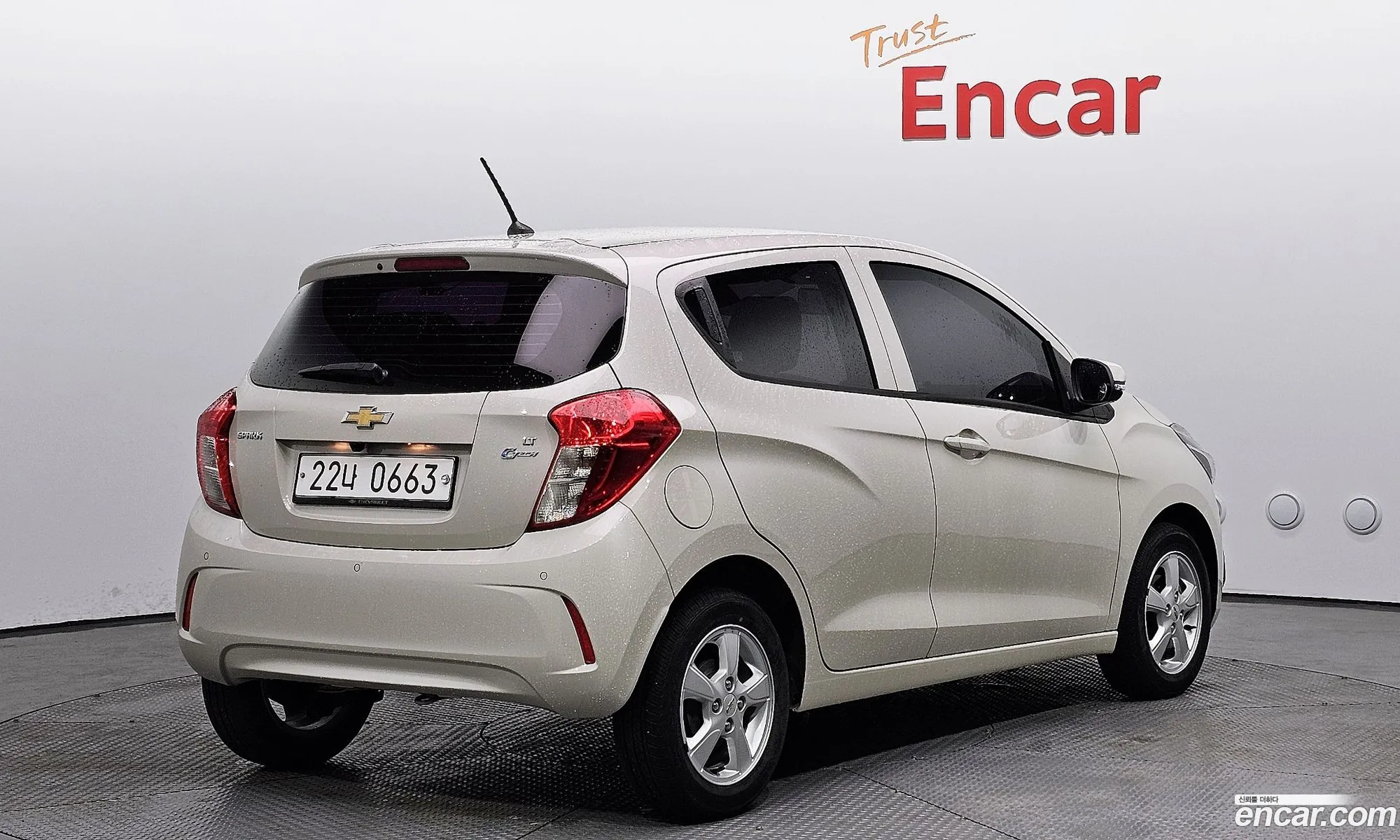 Chevrolet Spark Lt 2016 - фотография 4475193