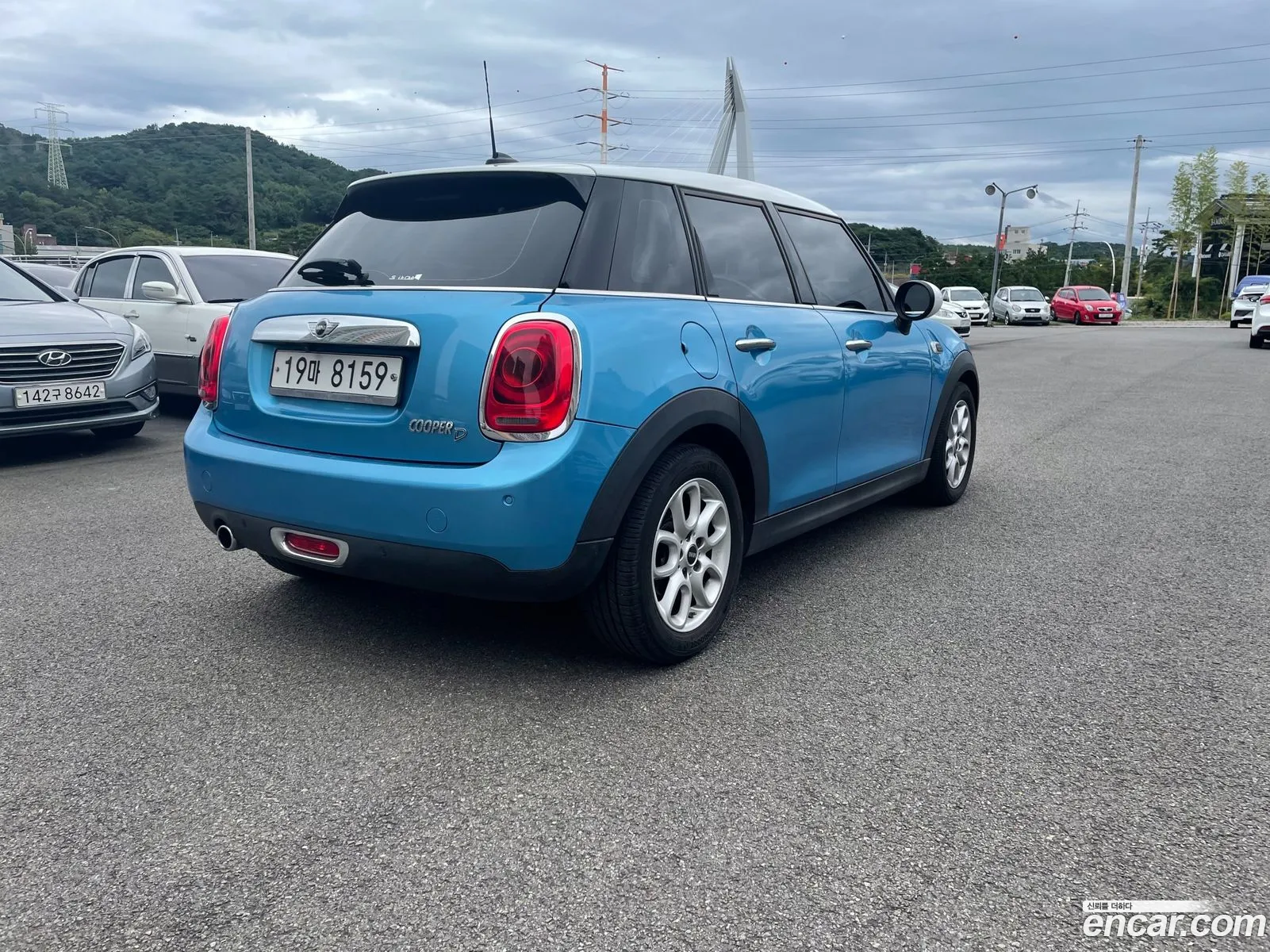 Mini Cooper 5-Door High 2015 - фотография 4859411