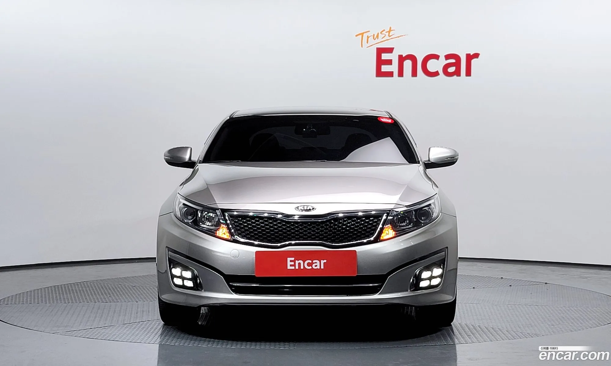 Kia K5 I Luxury 2014 - фотография 14707092