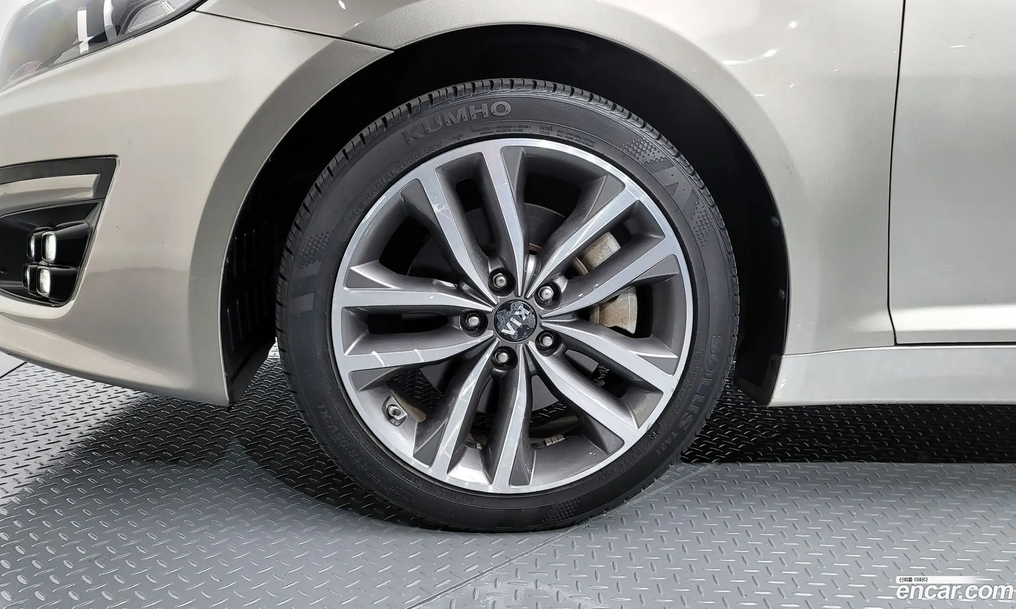 Kia K5 I Luxury 2014 - фотография 14707094