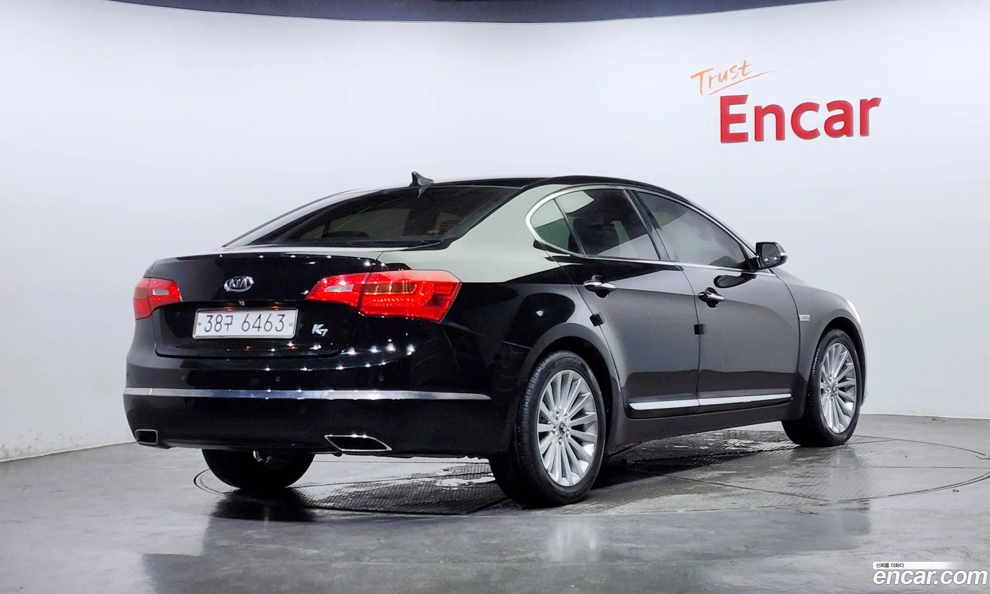 Kia K7 Vg270 Luxury Basic Model - фотография 14300501