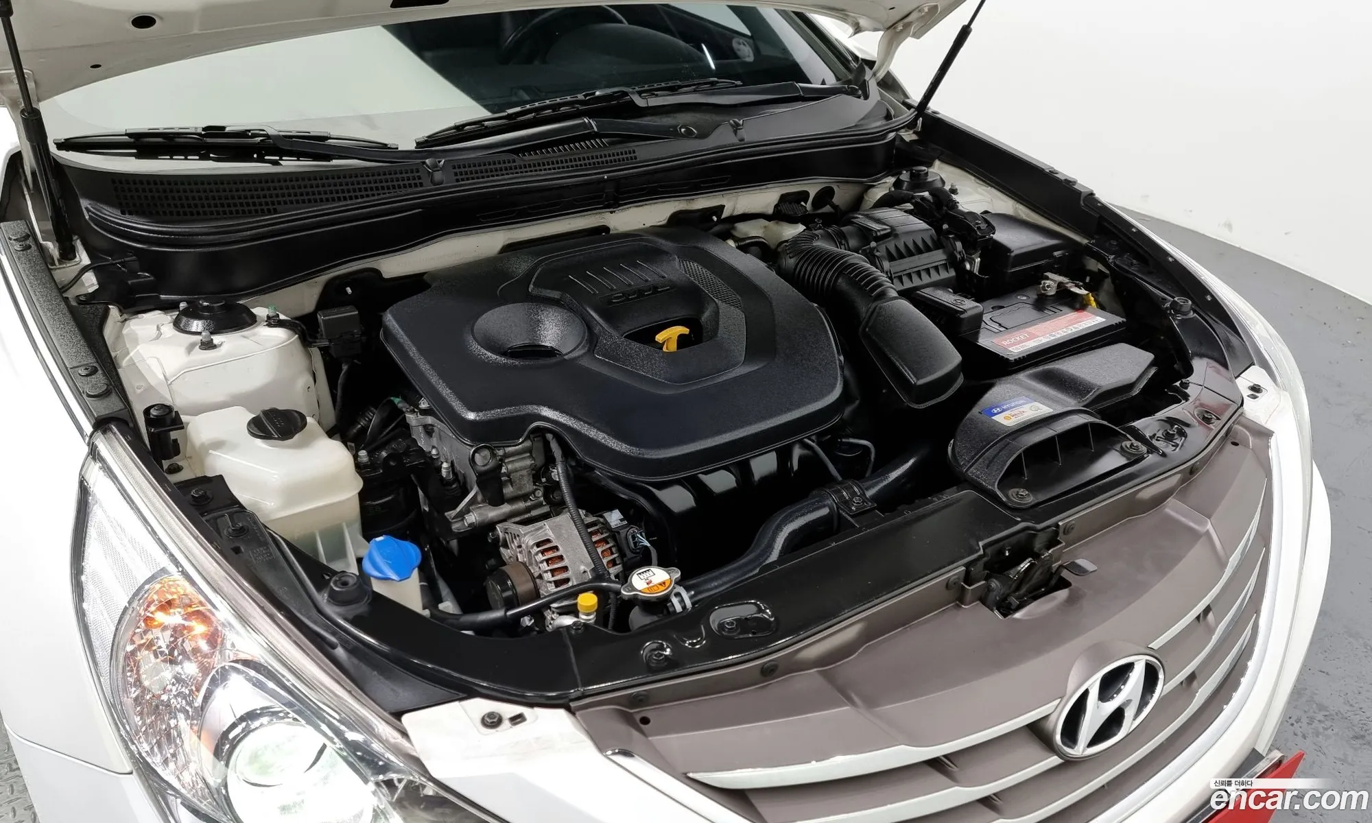 Hyundai Yf Sonata Cvvl Premier - фотография 15926068