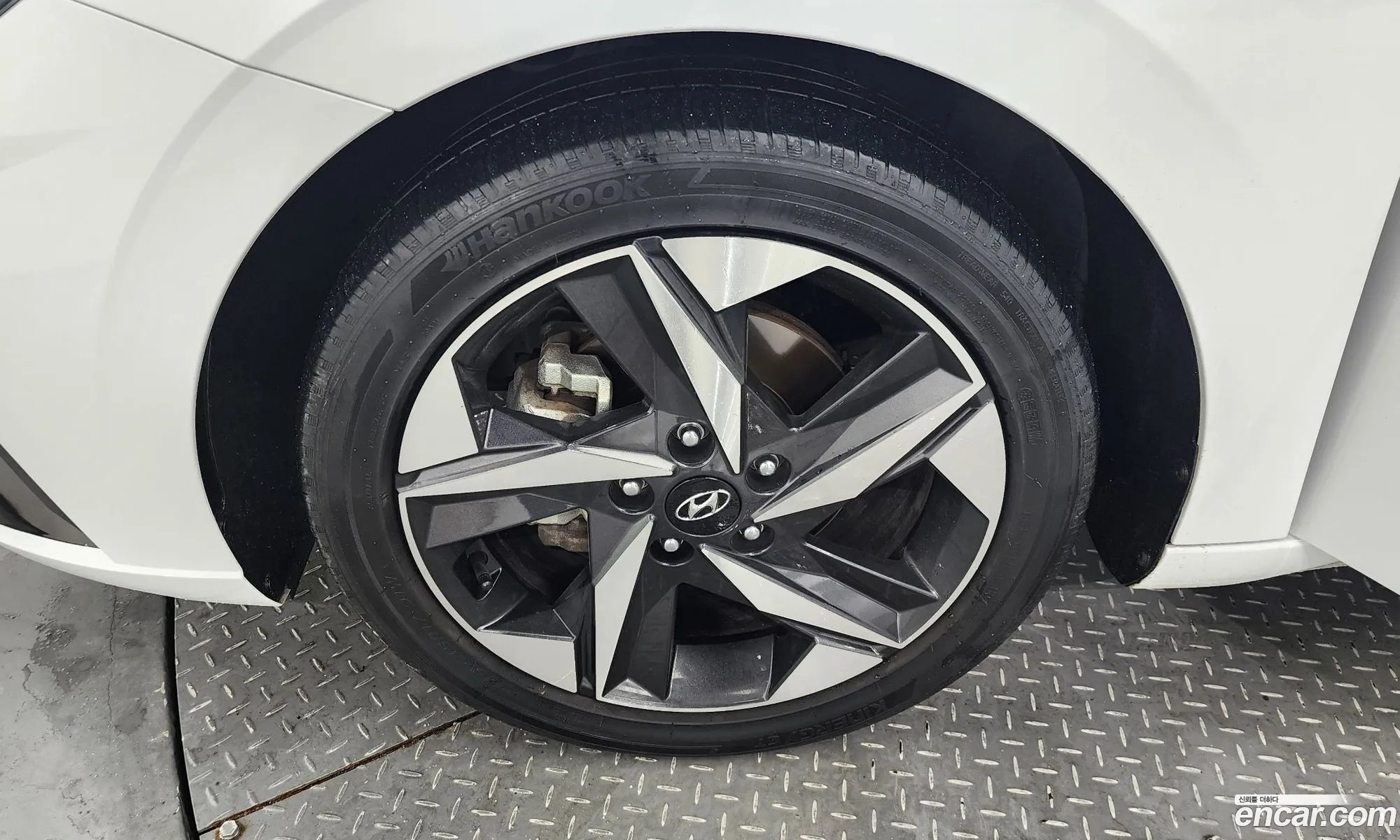 Hyundai Avante Vi 16 2021 - фотография 15762798