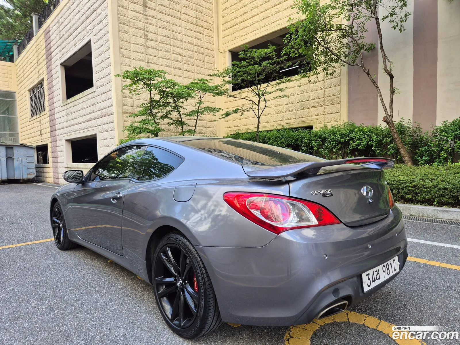 Hyundai Genesis I 200 Turbo R 2009 - фотография 18651487