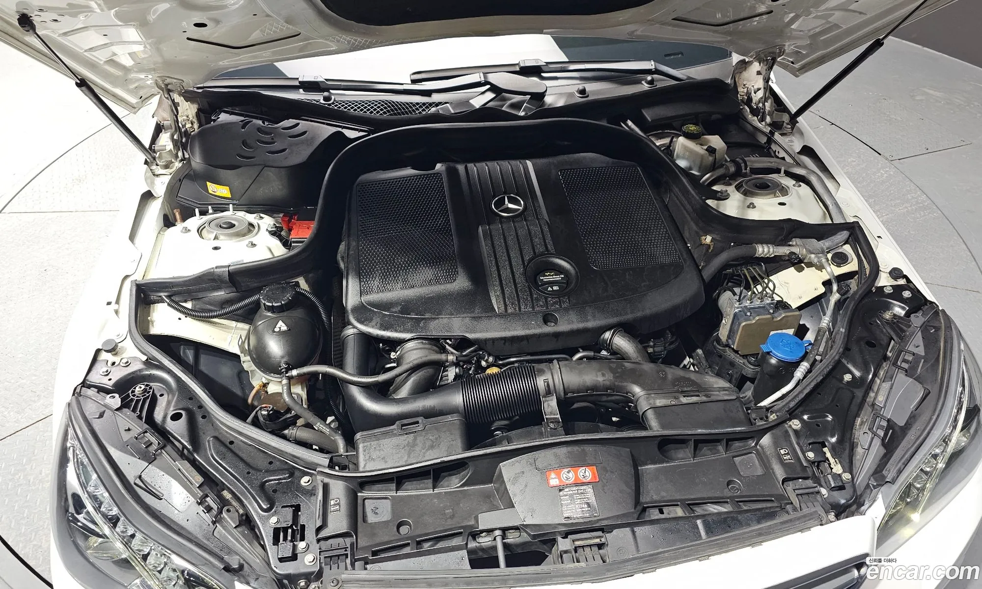 Mercedes-Benz E-Klasse Iv W212 S212 C207 E250 Bluetec 4Matic Avant Garde 2015 - фотография 12709932