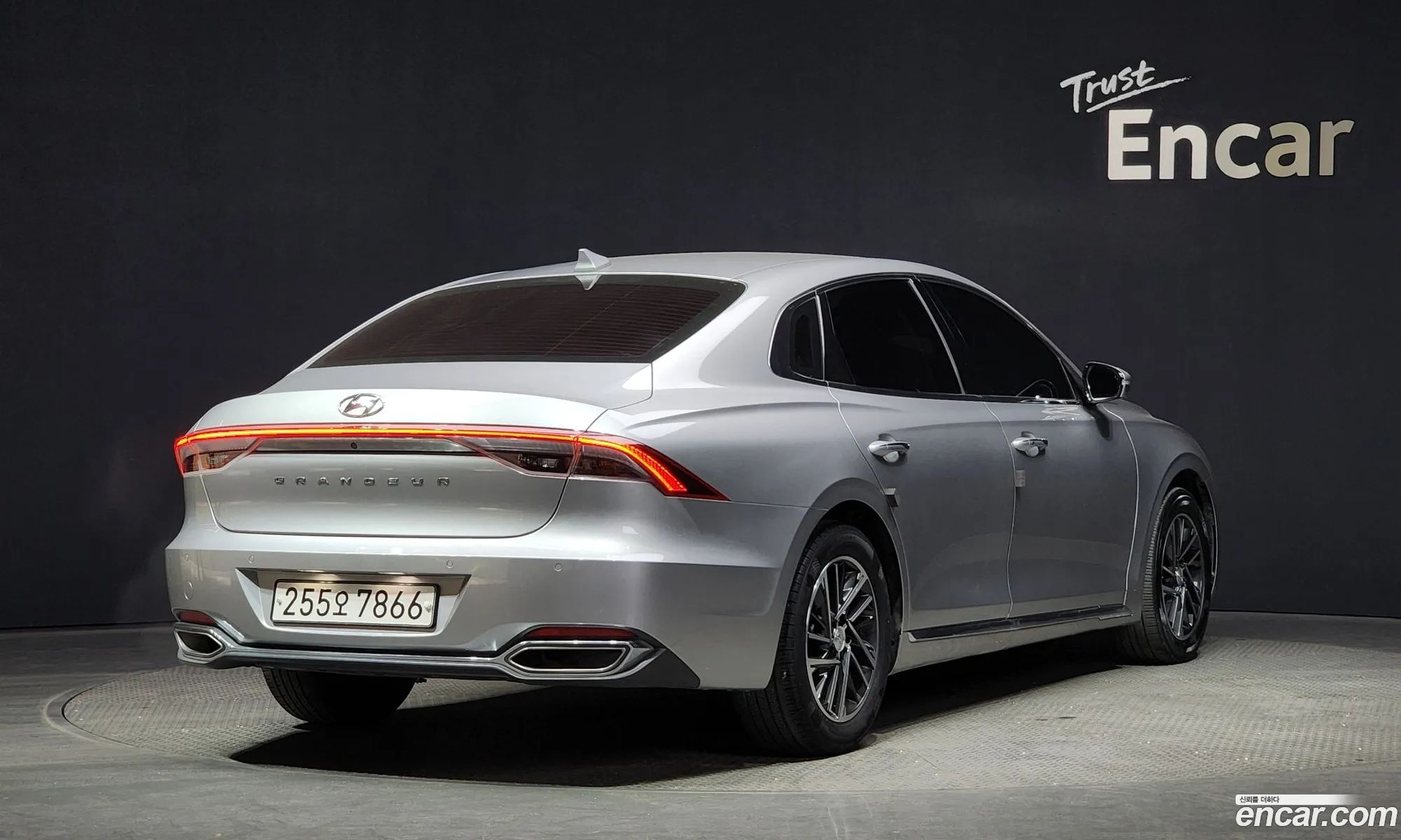 Hyundai Grandeur Vi 30 Lpi For Rental Cars 2020 - фотография 12378034