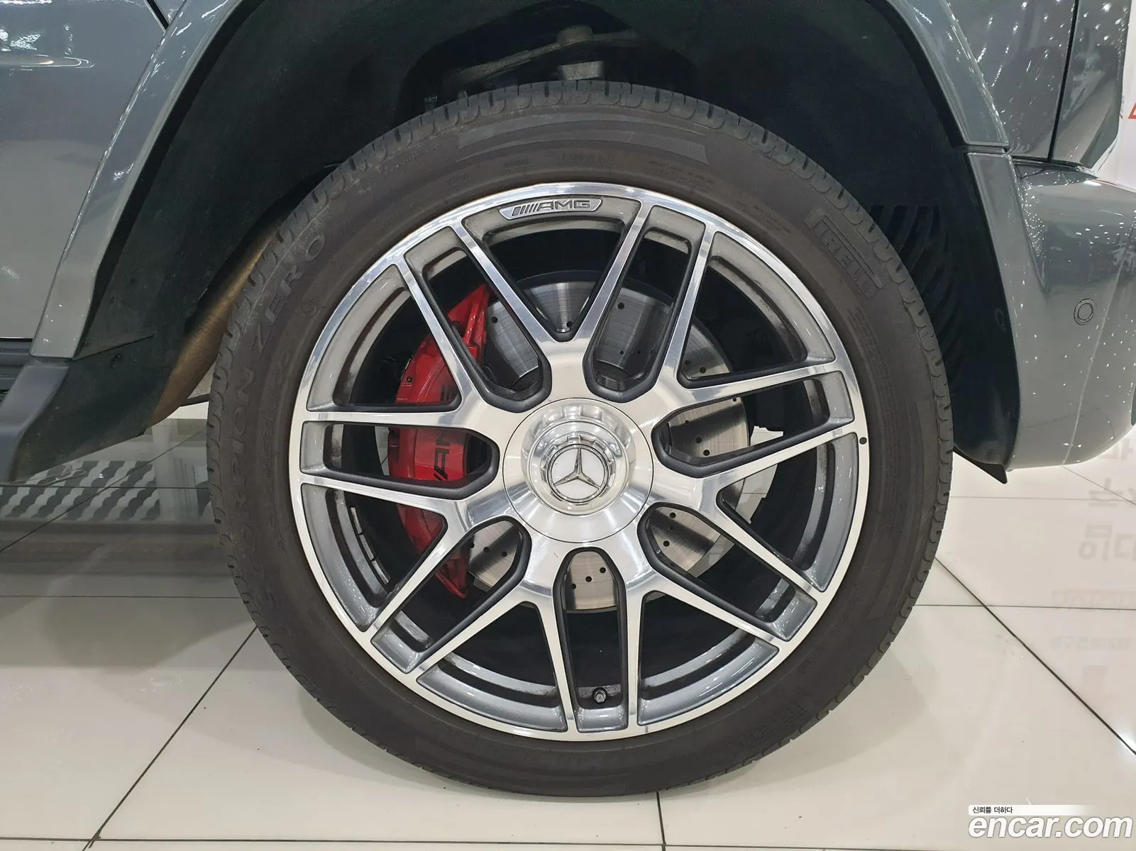 Mercedes-Benz G-Klasse Amg G63 Manufacture 2023 - фотография 13674422