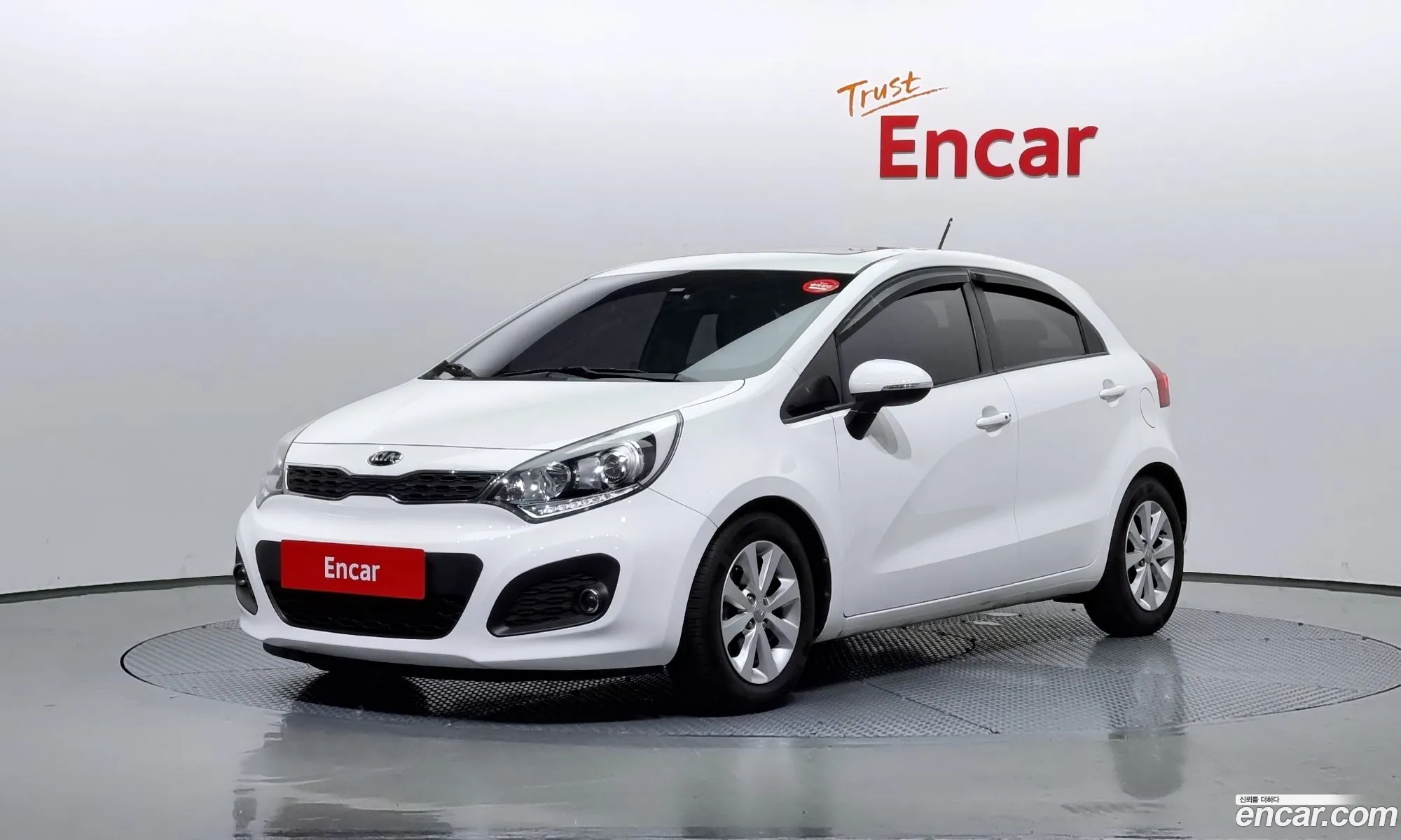 Kia Pride Iii 16 Gdi Hatchback 2014 - фотография 12486500