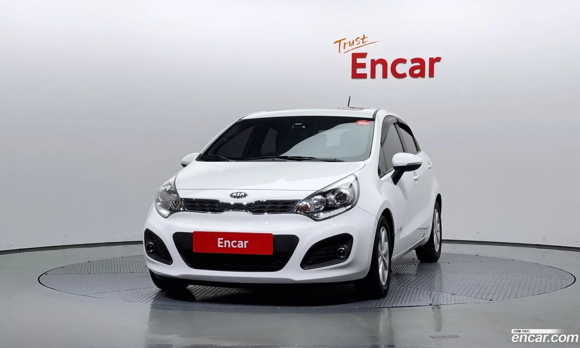 Kia Pride Iii 16 Gdi Hatchback 2014 - фотография 12486502